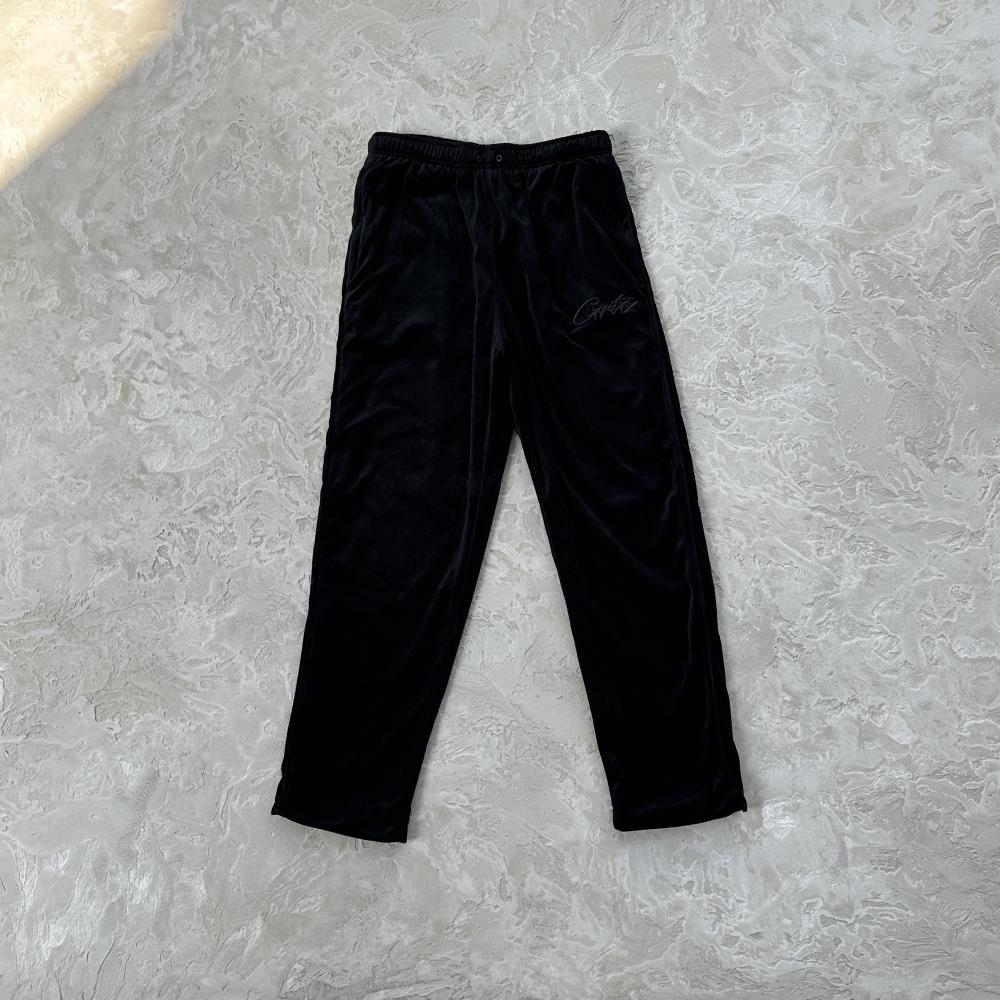 Corteiz Velvet Tracksuit - Black/Black Ironleague
