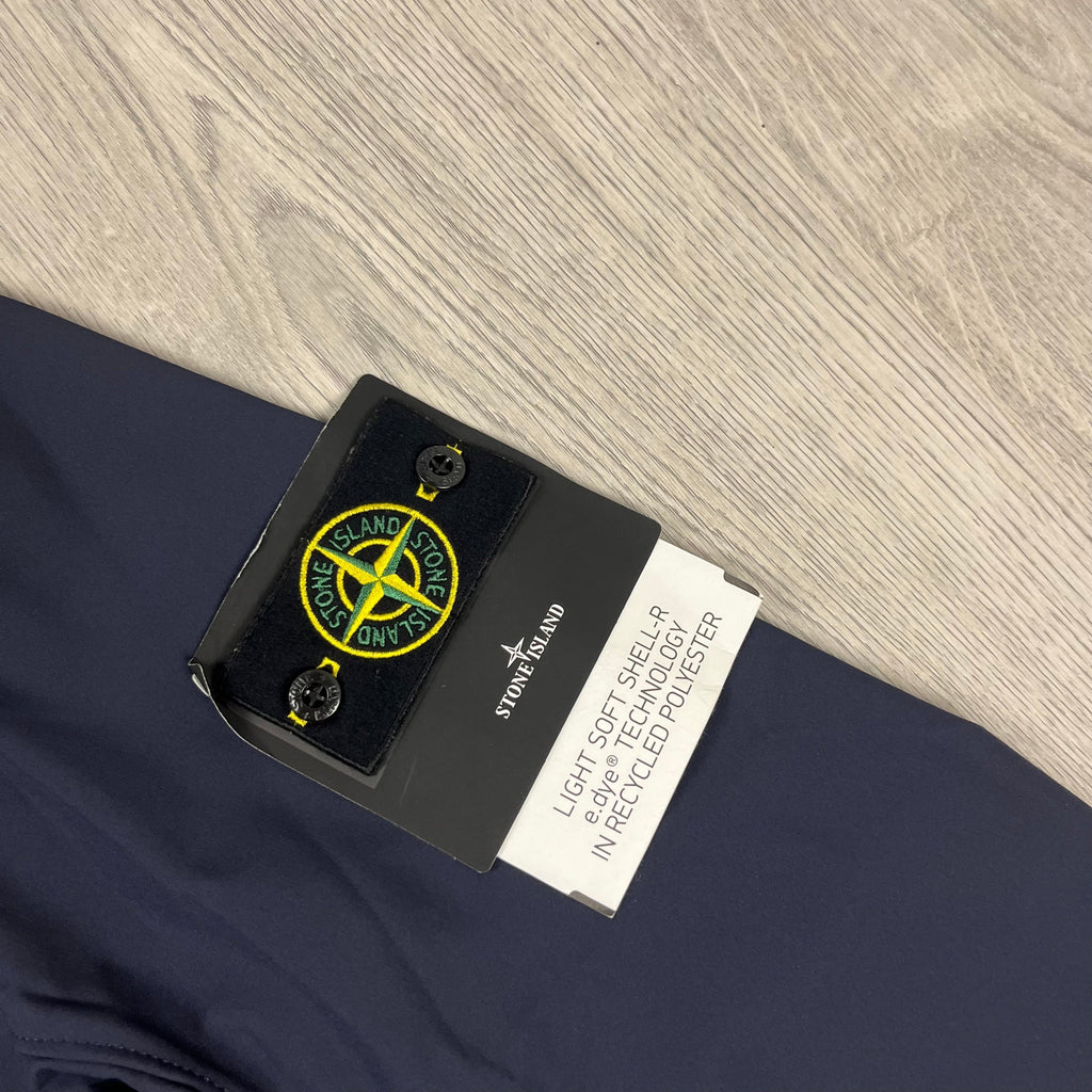 Stone Island Shell Jacket - Navy Ironleague