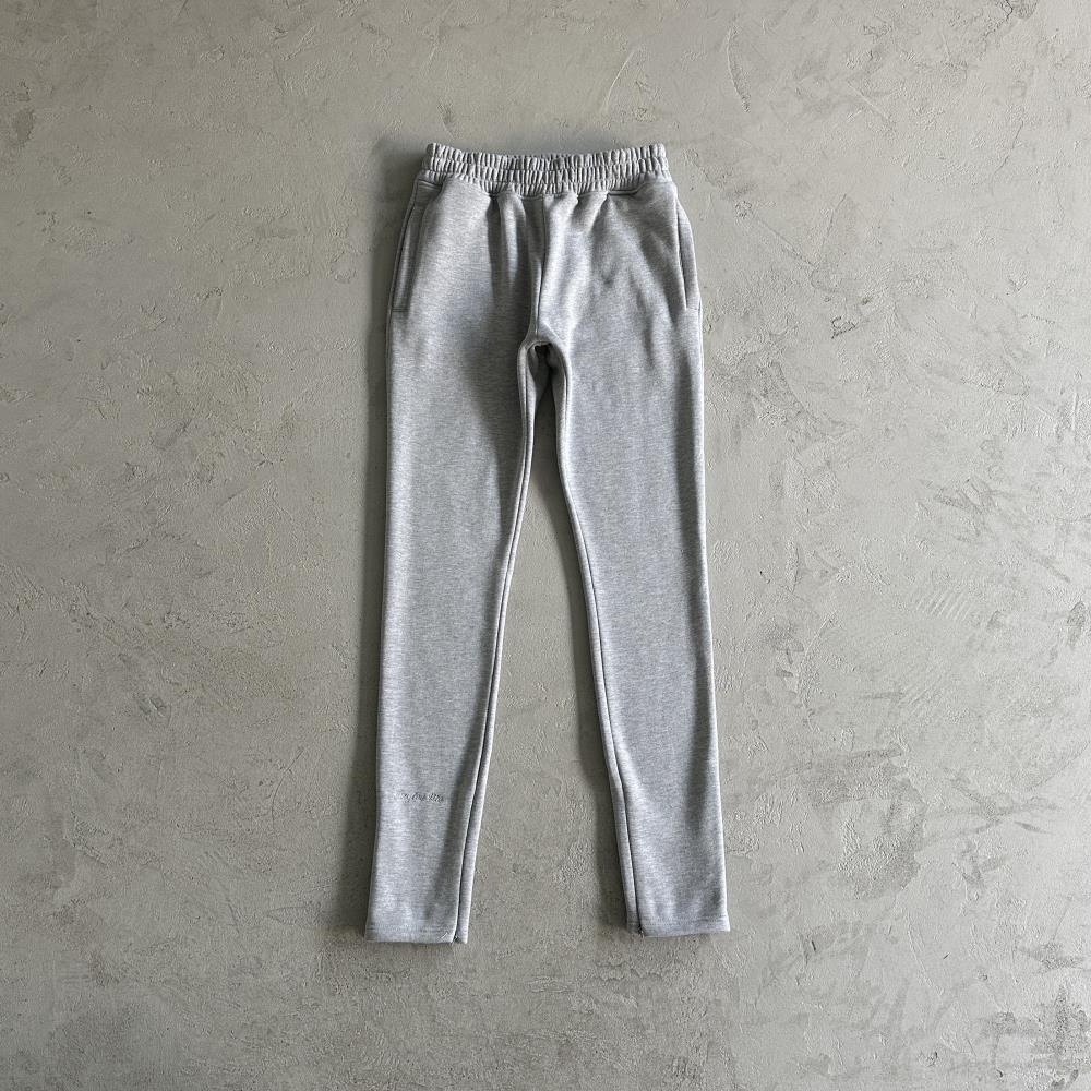 Syna Round Neck Set - Grey Ironleague