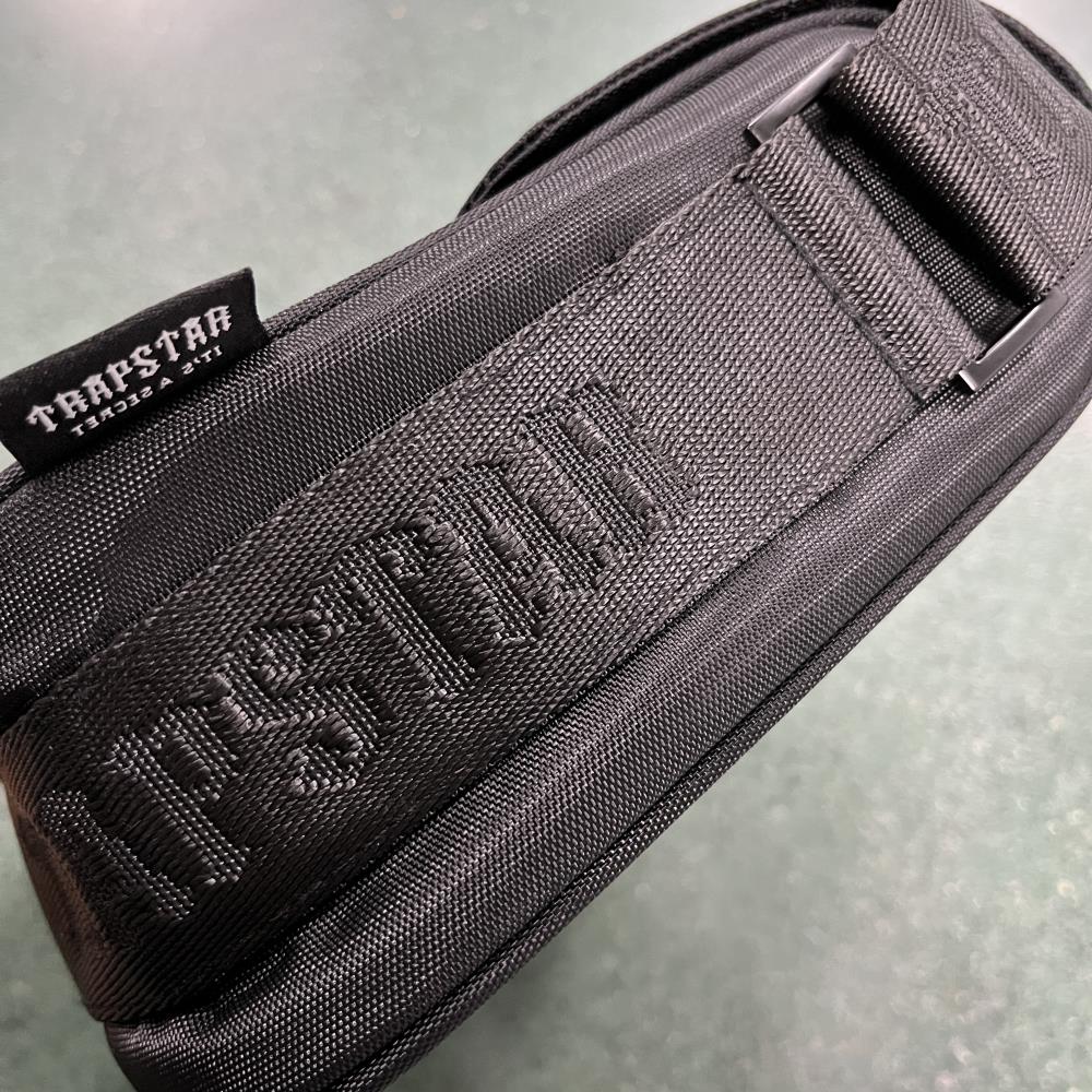 Trapstar Irongate T Crossbody Bag - Black/Black Ironleague