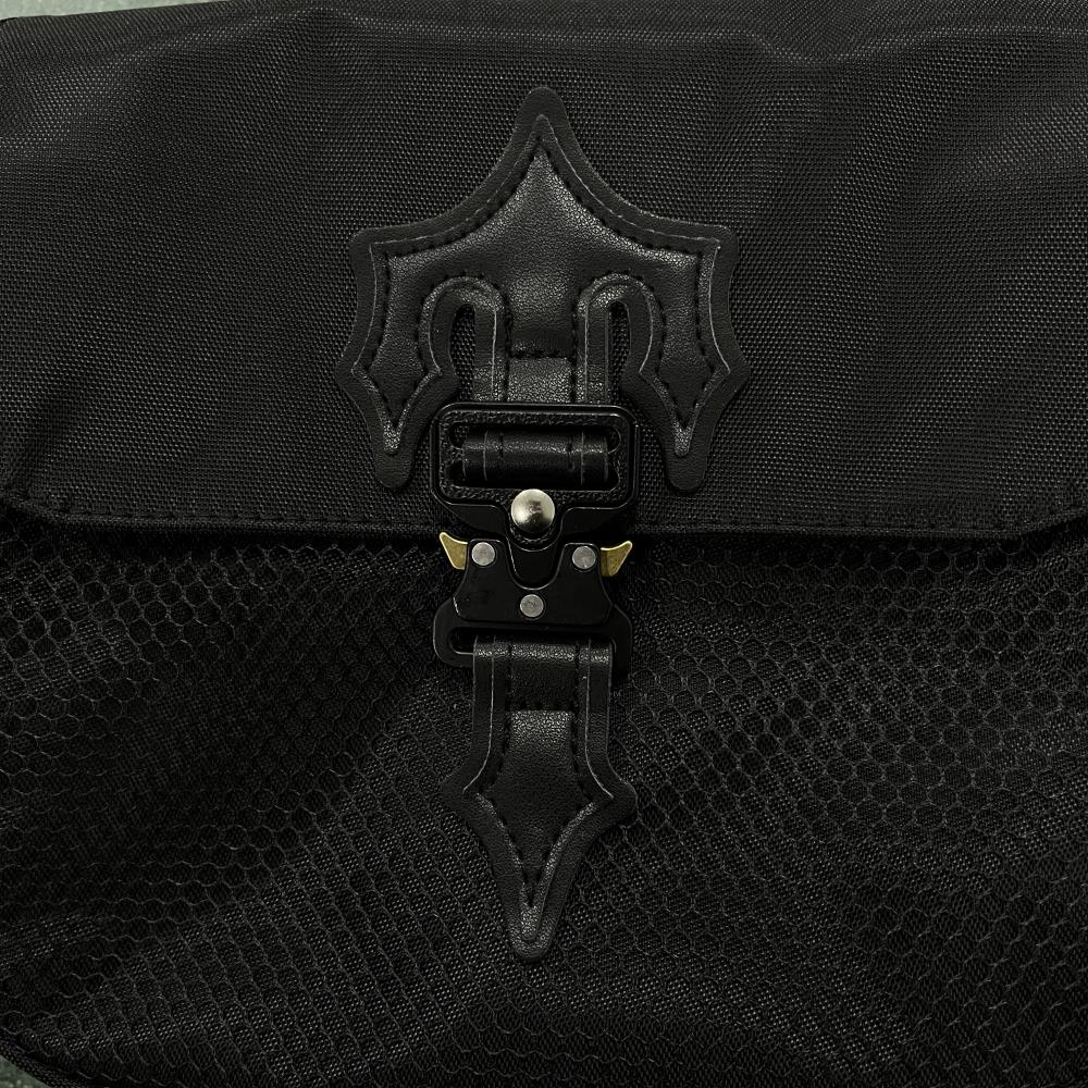 Trapstar Irongate T Crossbody Bag - Black/Black Ironleague