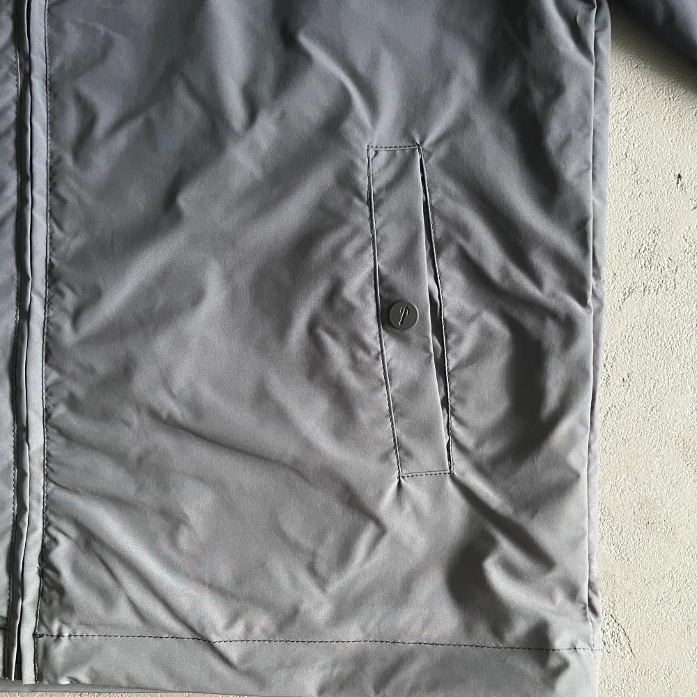 Trapstar Outline Arch Windbreaker - Black Ironleague