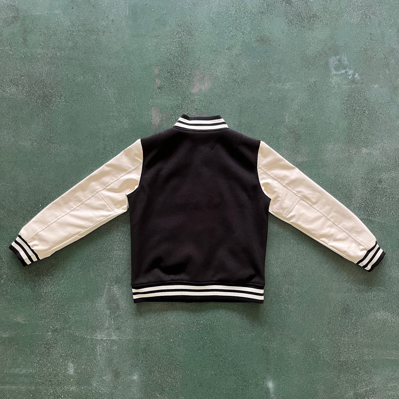 Trapstar Hyperdrive Chenille Varsity Jacket - Black/White Ironleague