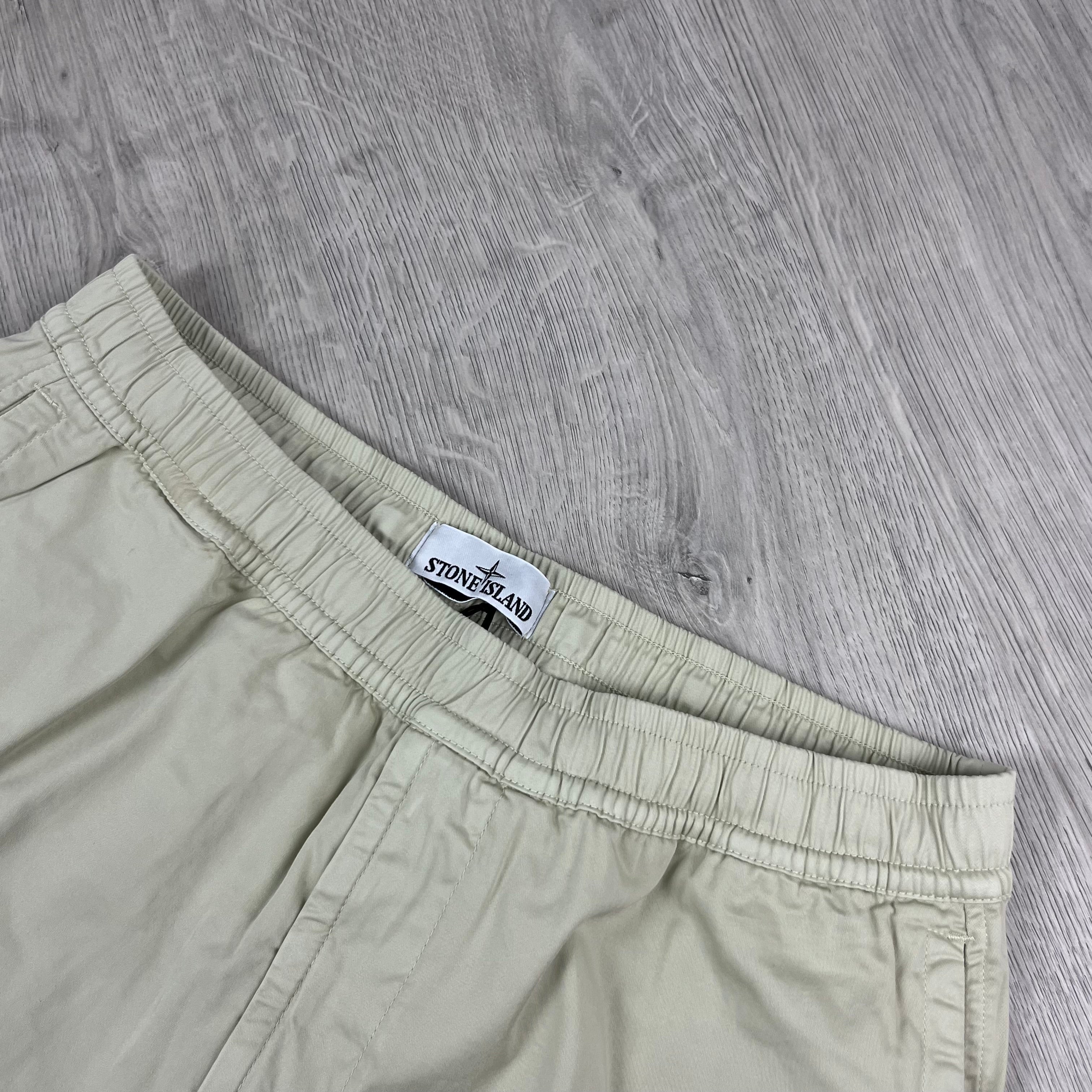 Stone Island Cargo Shorts - Sand Ironleague