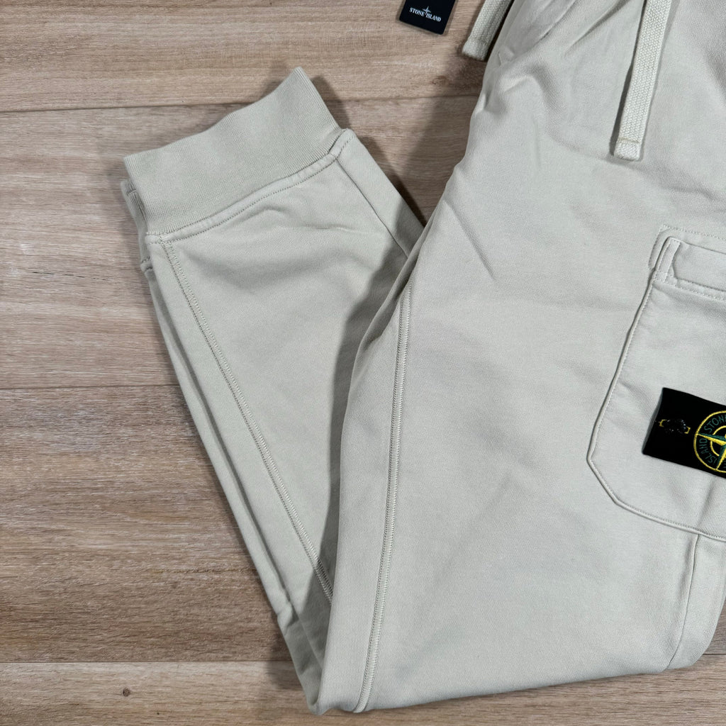 Stone Island Slim Fit Cargo Sweatpants in Plaster Ironleague