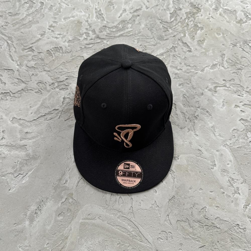 Syna Era Cap - Black Ironleague