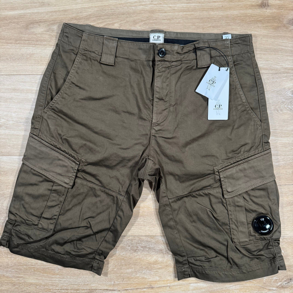 CP Company Stretch Sateen Lens Cargo Shorts in Ivy Green Ironleague