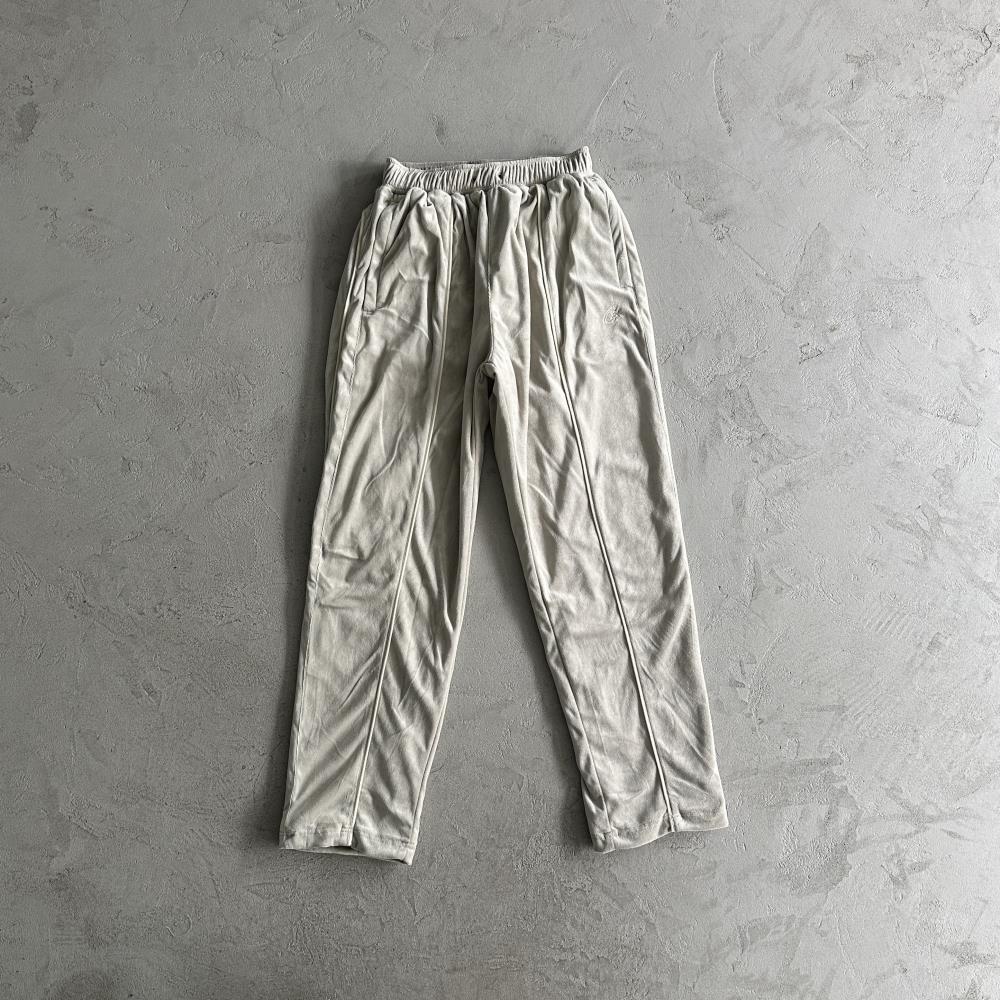 Corteiz Velour Set - Grey/Beige Ironleague