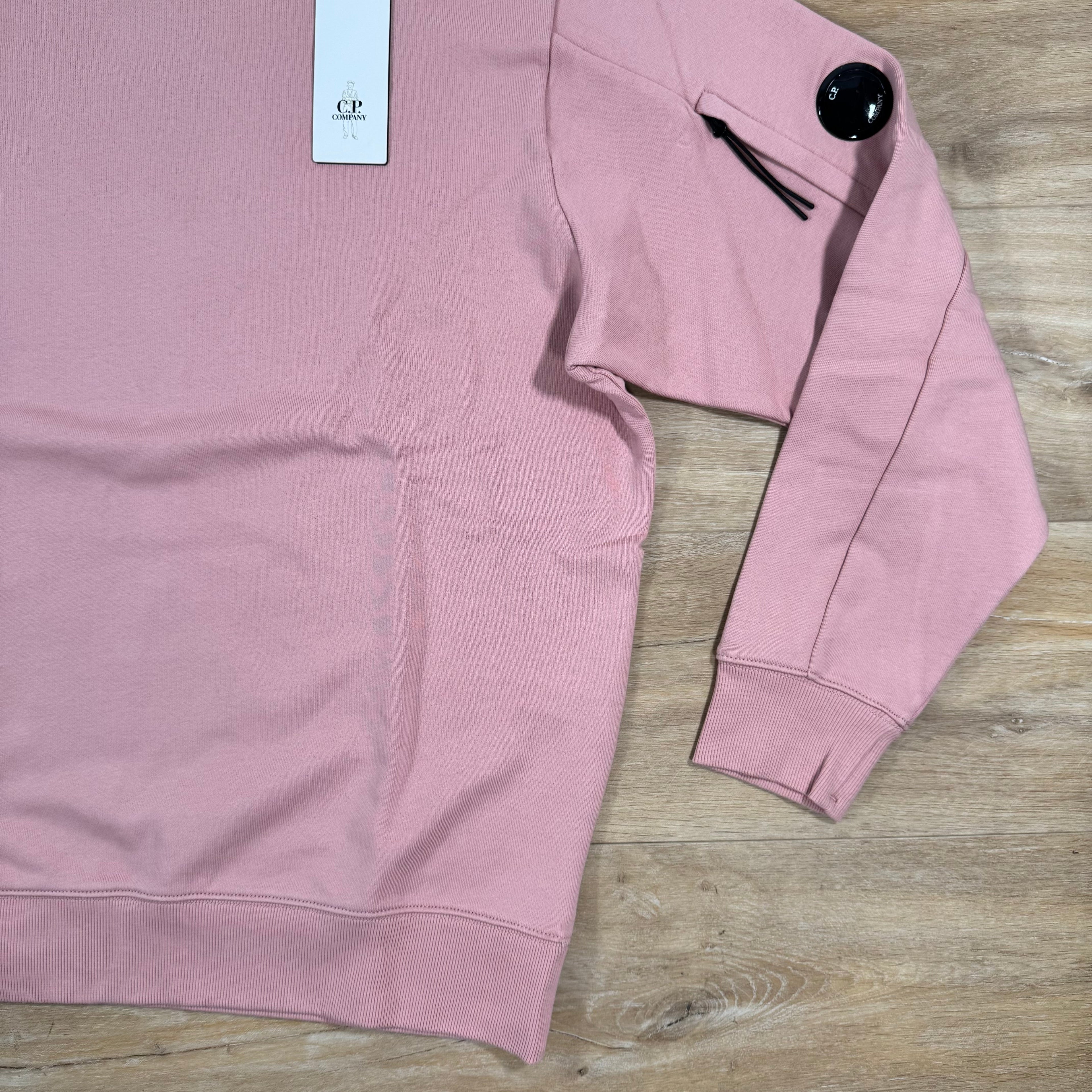 CP Company Diagonal Raised Fleece Lens Sweatshirt in Misty Rose - Pink Ironleague