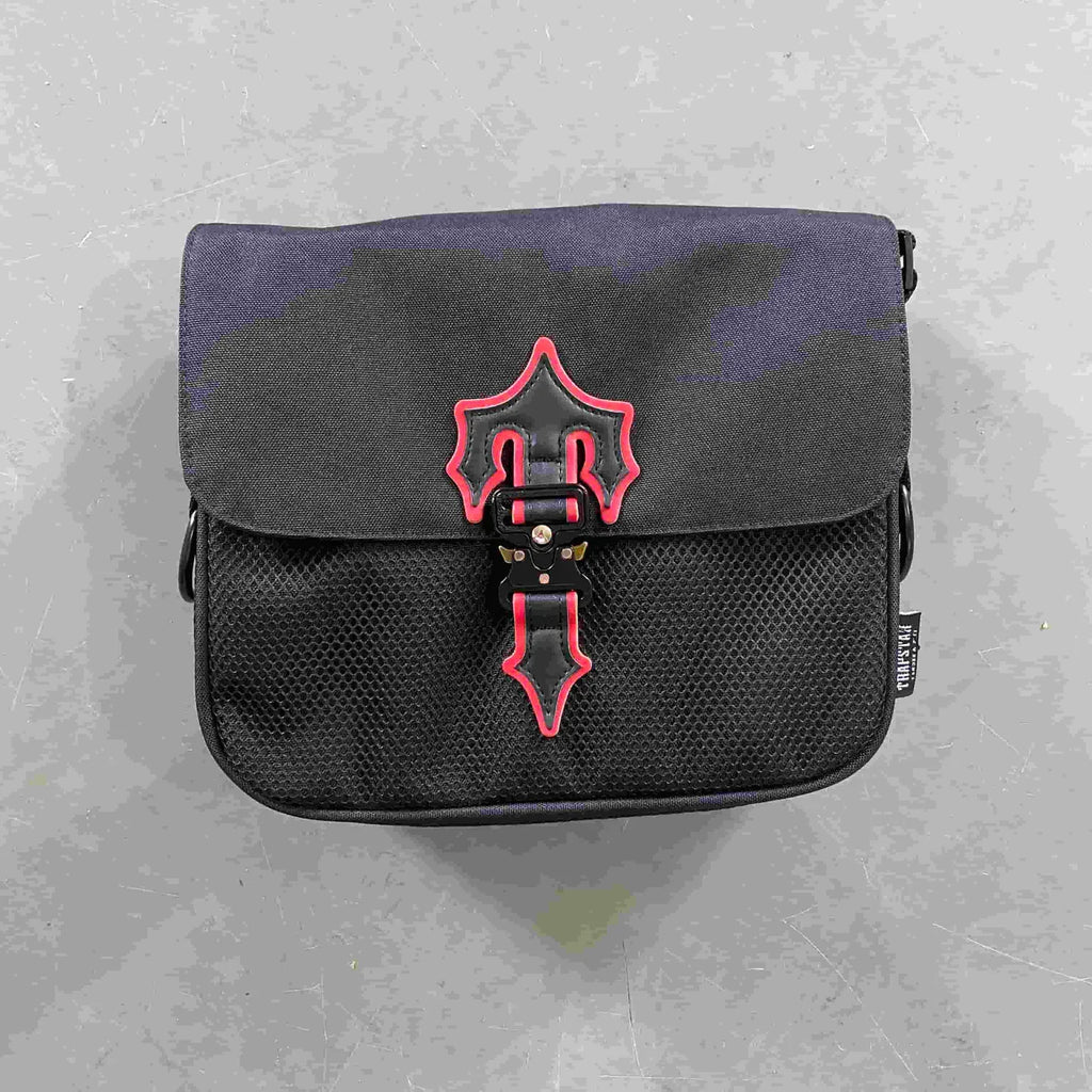 Trapstar Messenger Bag 2.0 - Black/Red Ironleague