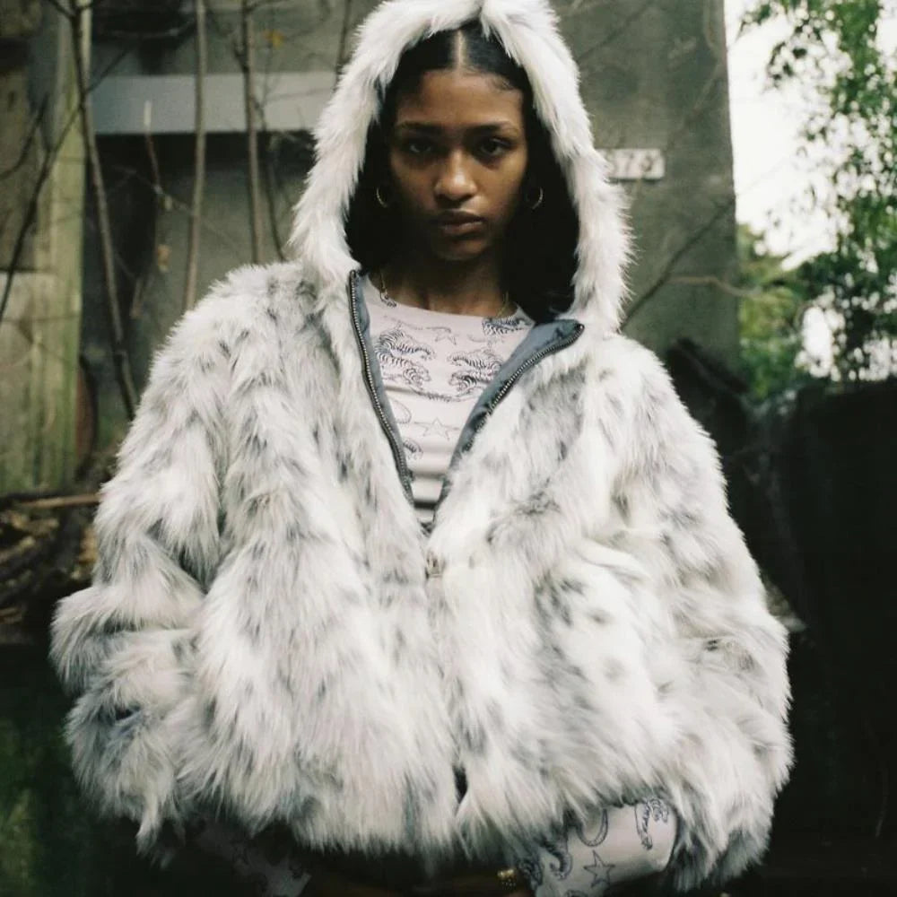Corteiz Faux Fur Hooded Jacket - White Ironleague