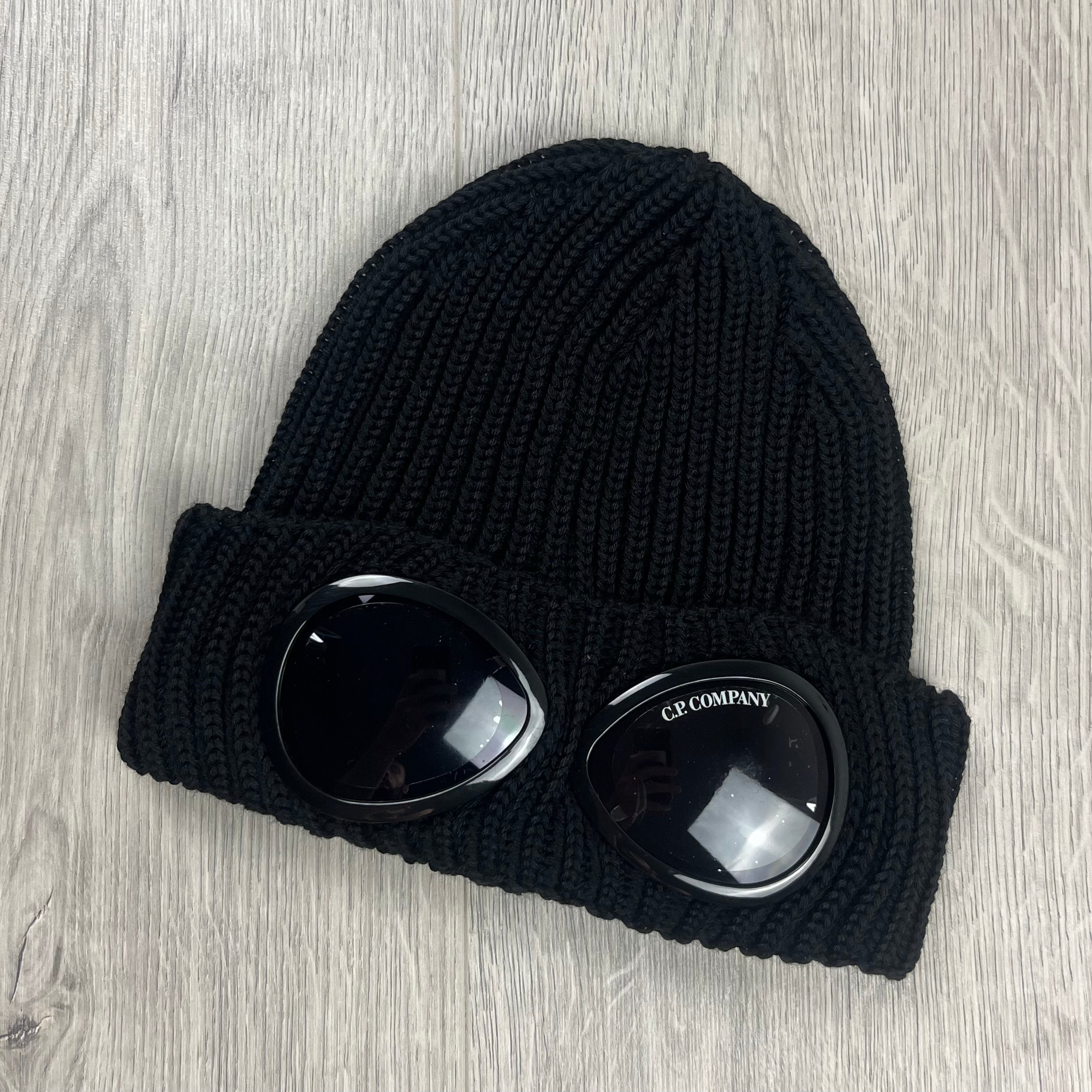 CP Company Goggle Beanie - Black Ironleague