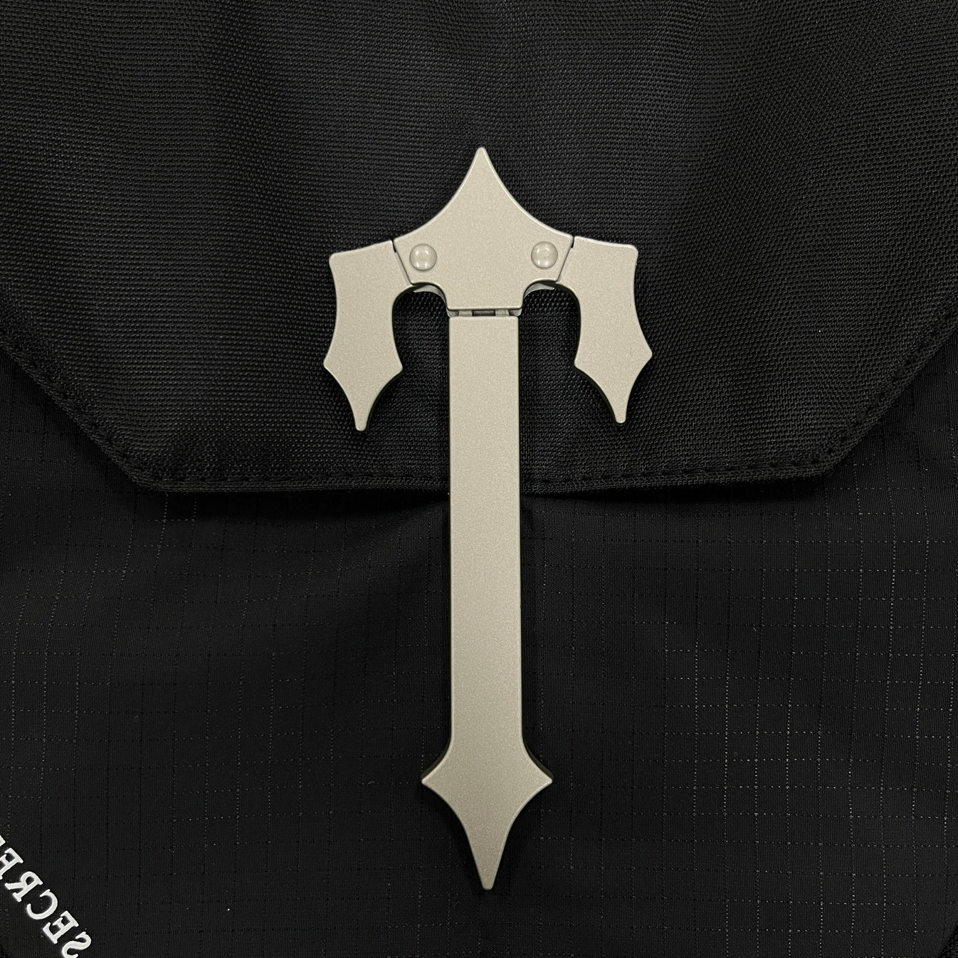 Trapstar Cobra T Bag - Black/Silver Ironleague