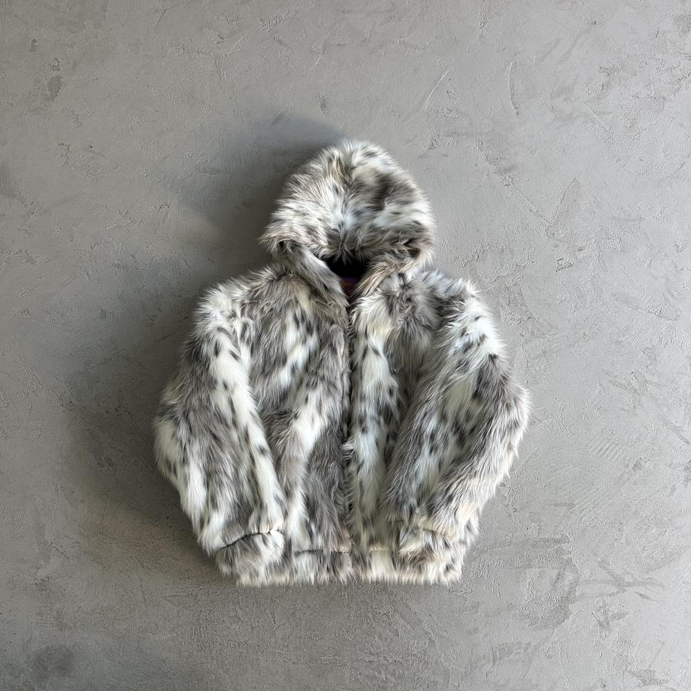 Corteiz Faux Fur Hooded Jacket - White Ironleague