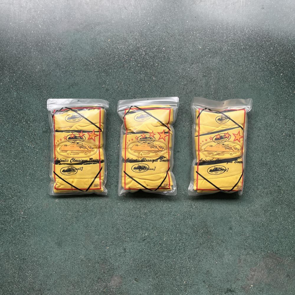 Corteiz Alcatraz Trousers - Yellow Ironleague