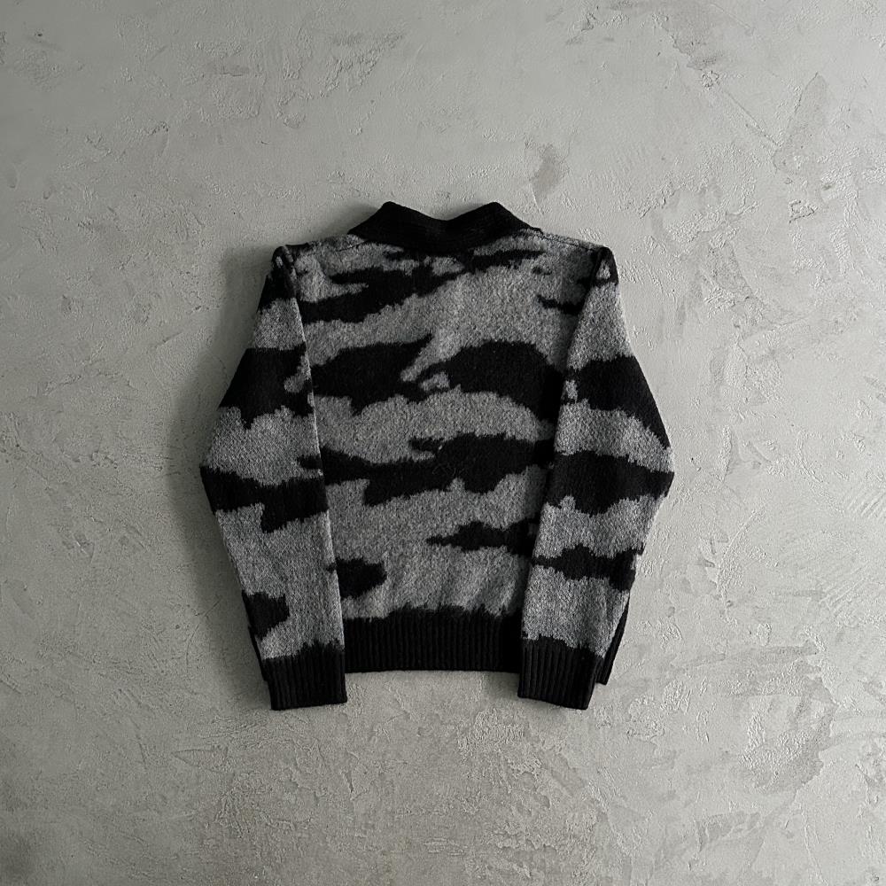 Corteiz More Hair Fuzzy Collar Sweater - Black/Grey Ironleague