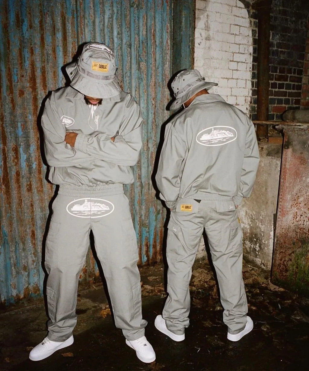 Corteiz Island Cargo Pants - Grey Ironleague