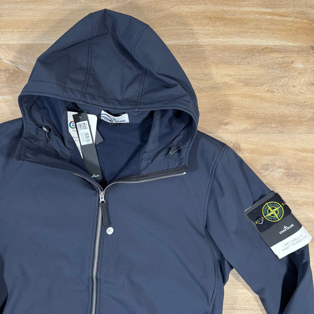 Stone Island Soft Shell-R Jacket in Navy Ironleague