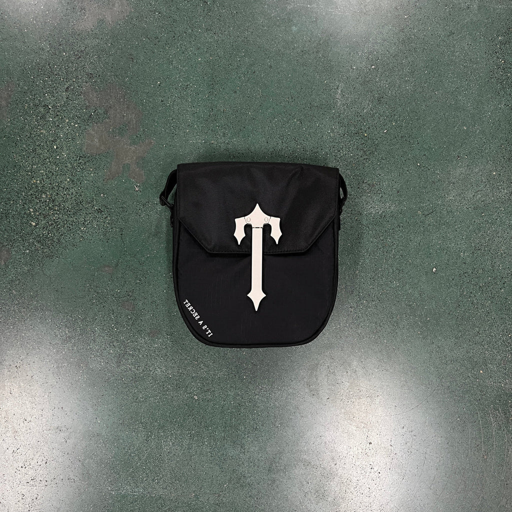 Trapstar Cobra T Bag - Black/Silver Ironleague