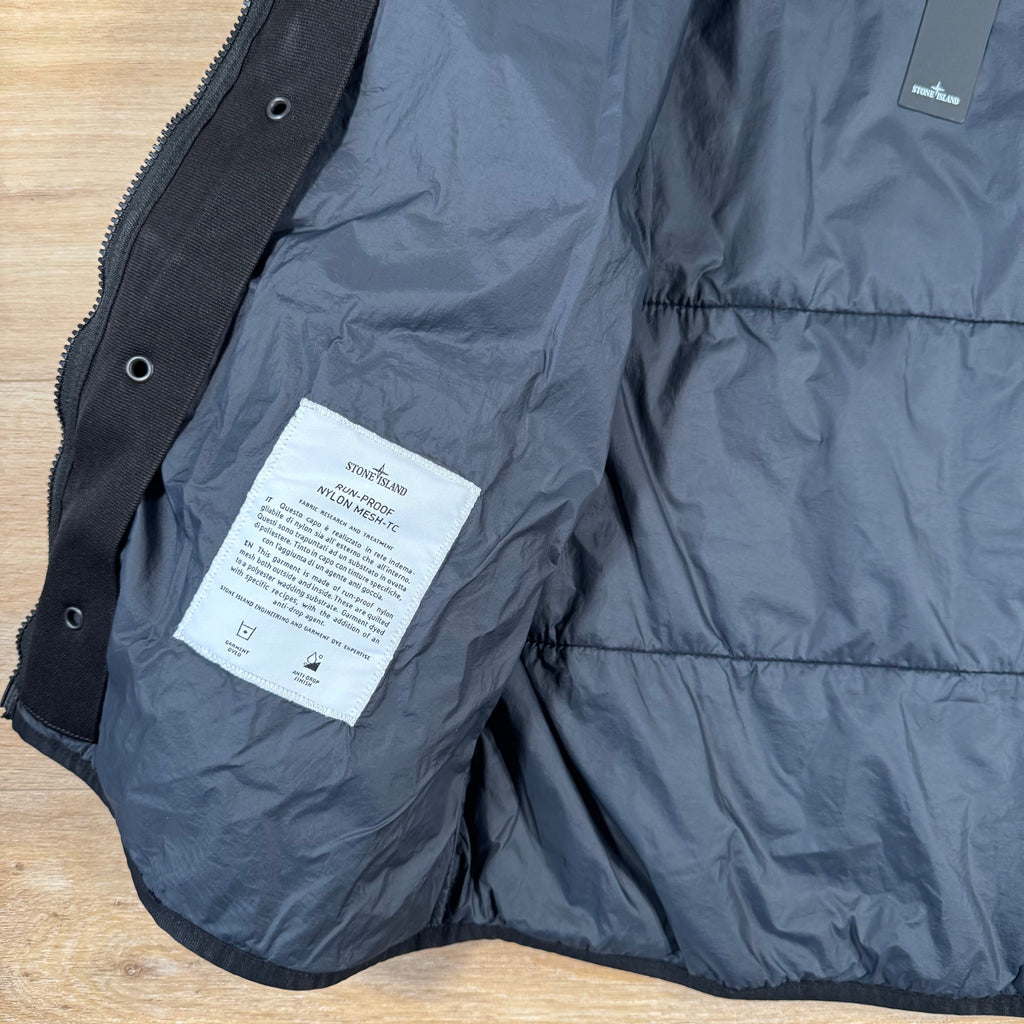 Stone Island Run-Proof Nylon Mesh-TC Reversible Jacket in Black Ironleague