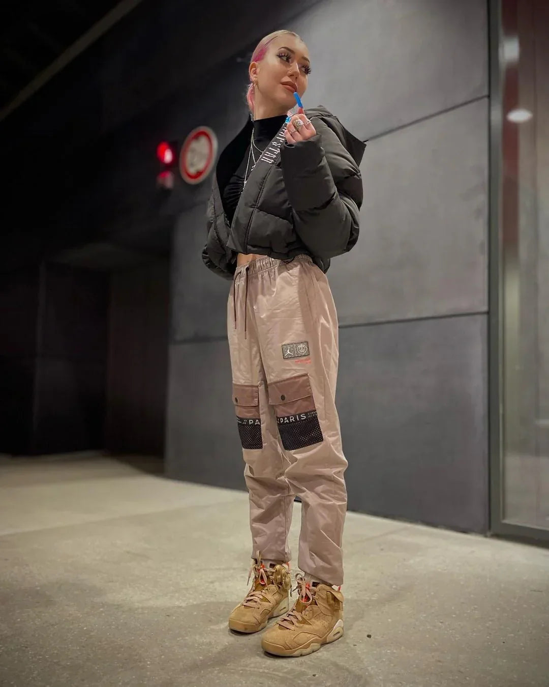 Trapstar Women's Decoded Hooded Puffer 2.0 Jacket - Black Ironleague