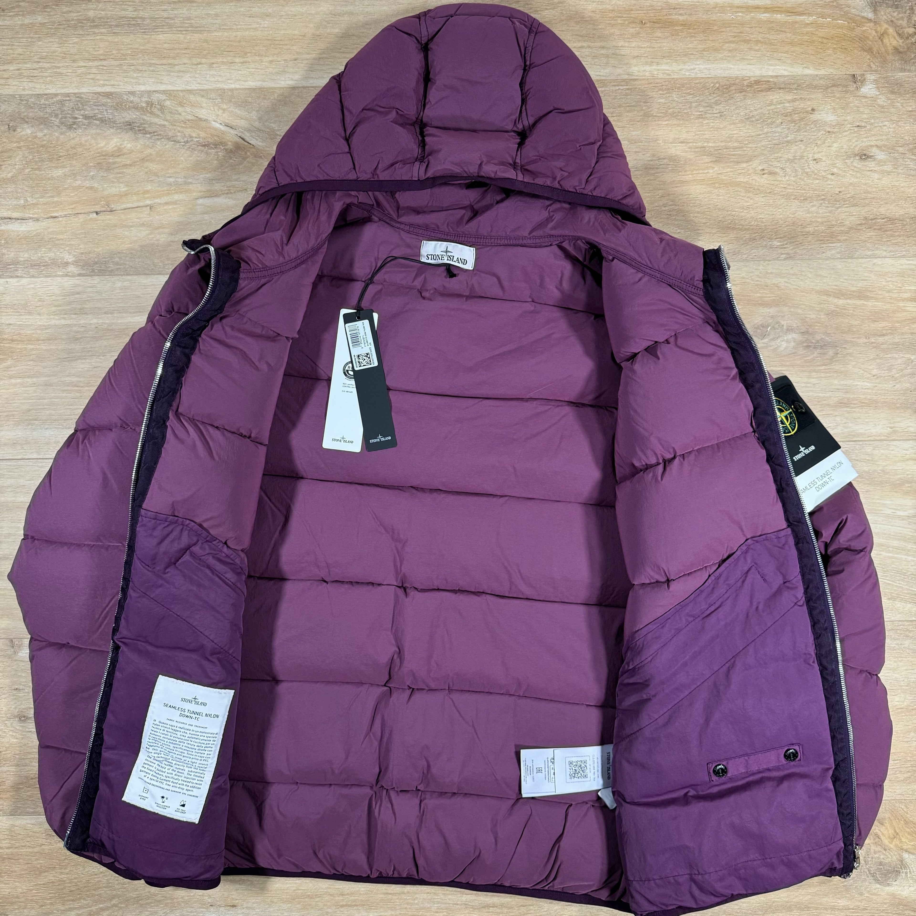 Stone Island Seamless Tunnel Down-TC Jacket in Burgundy Ironleague