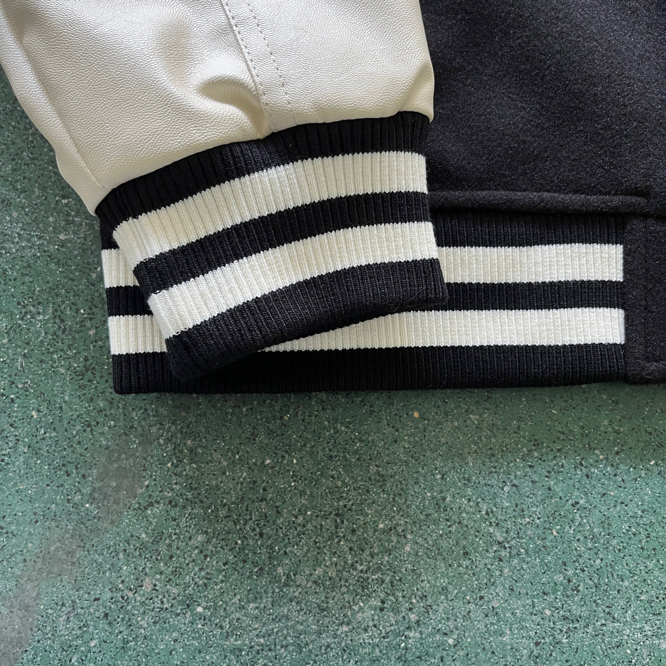 Trapstar Hyperdrive Chenille Varsity Jacket - Black/White Ironleague