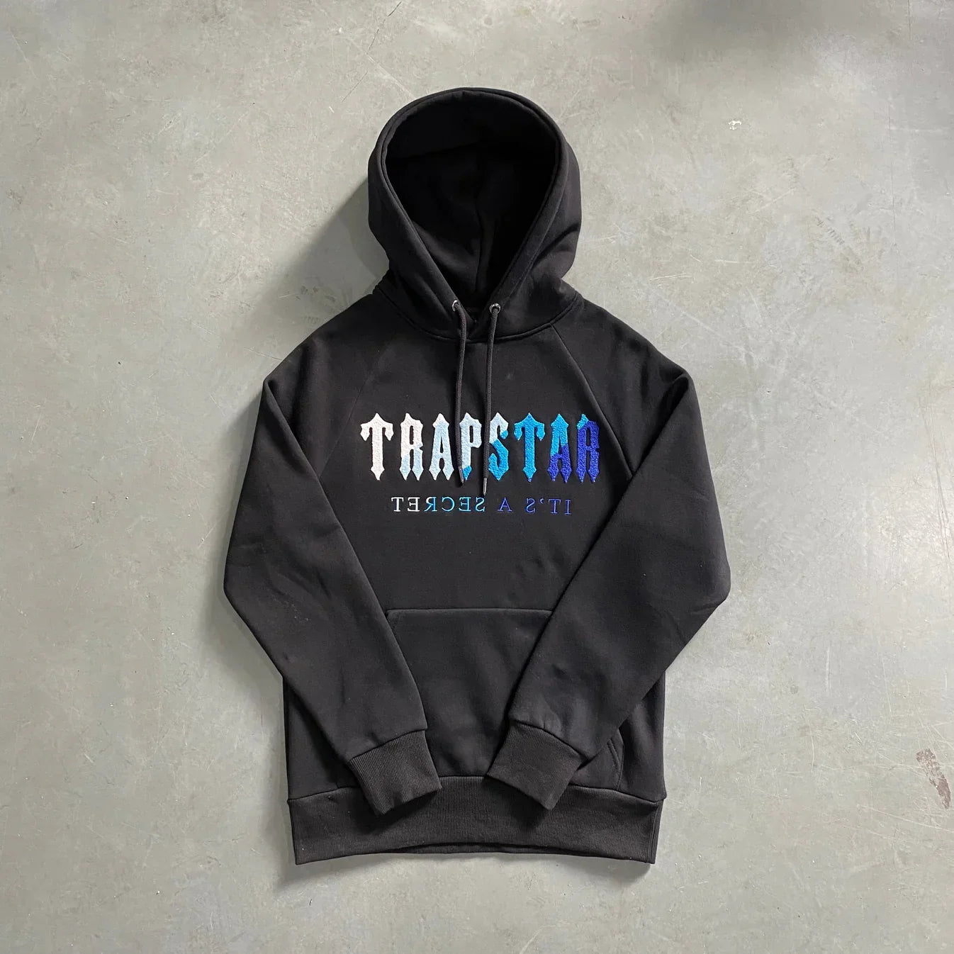 Trapstar Chenille Decoded Tracksuit Ice Flavours - Black/Grey Ironleague