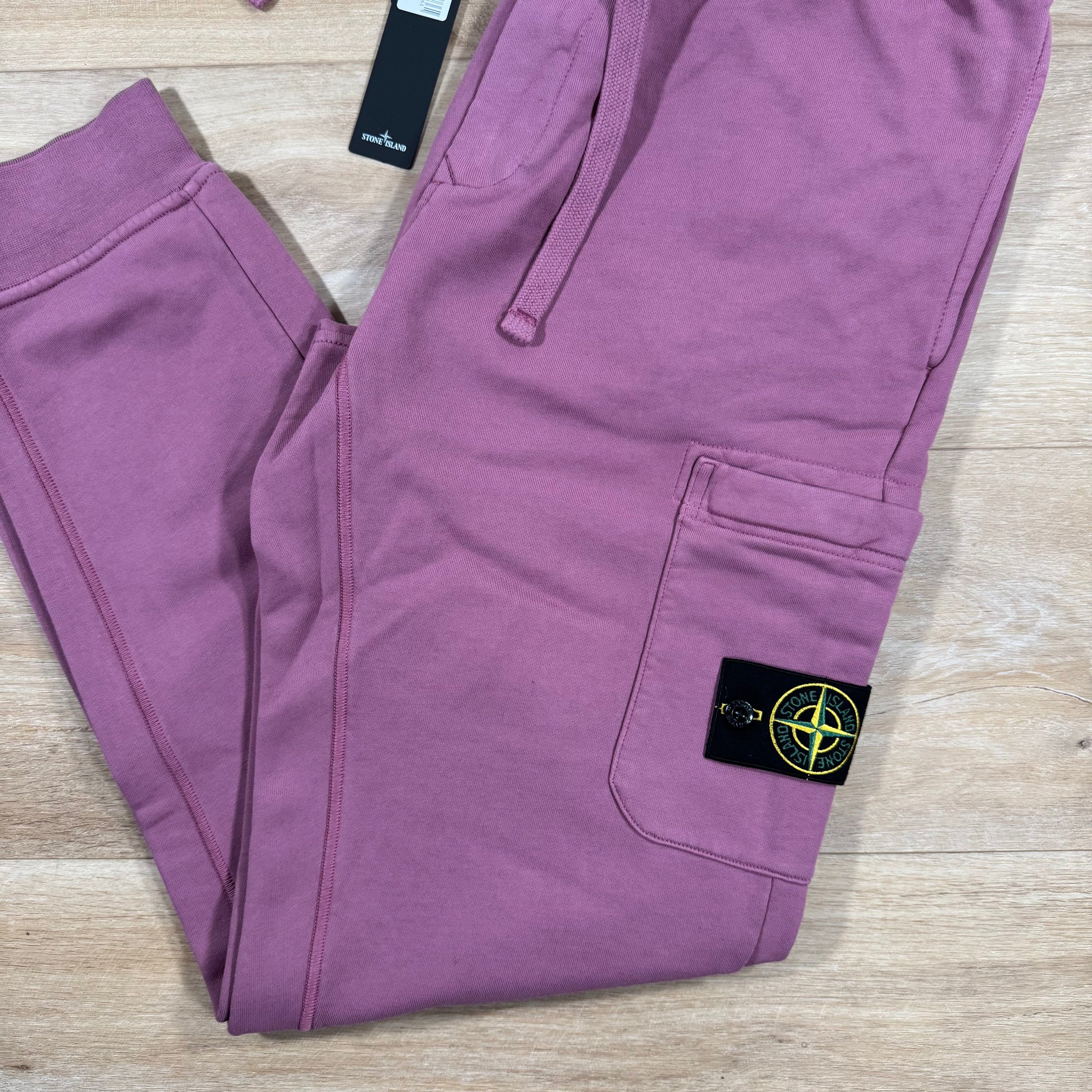 Stone Island Slim Fit Cargo Sweatpants in Onion Rose Ironleague