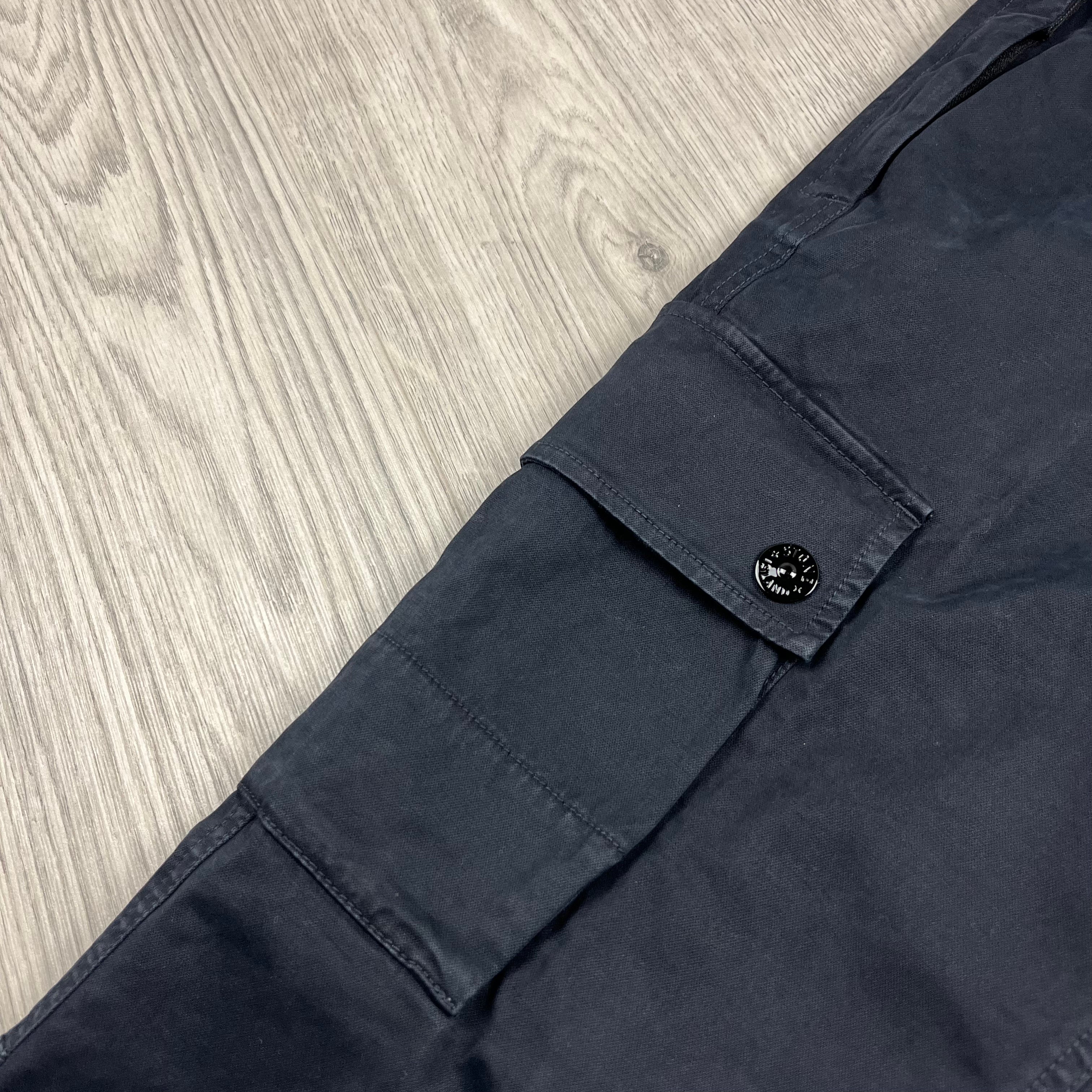 Stone Island Cargo Trousers - Navy Ironleague