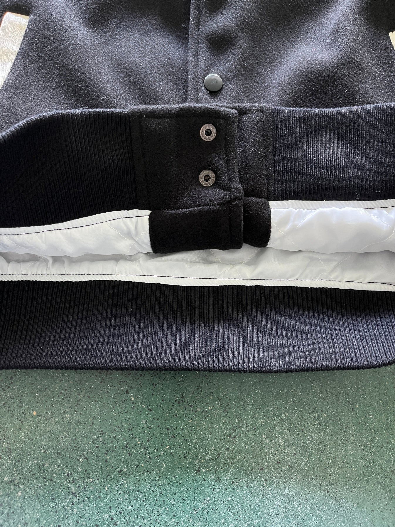 Trapstar Hyperdrive Chenille Varsity Jacket - Black/White Ironleague