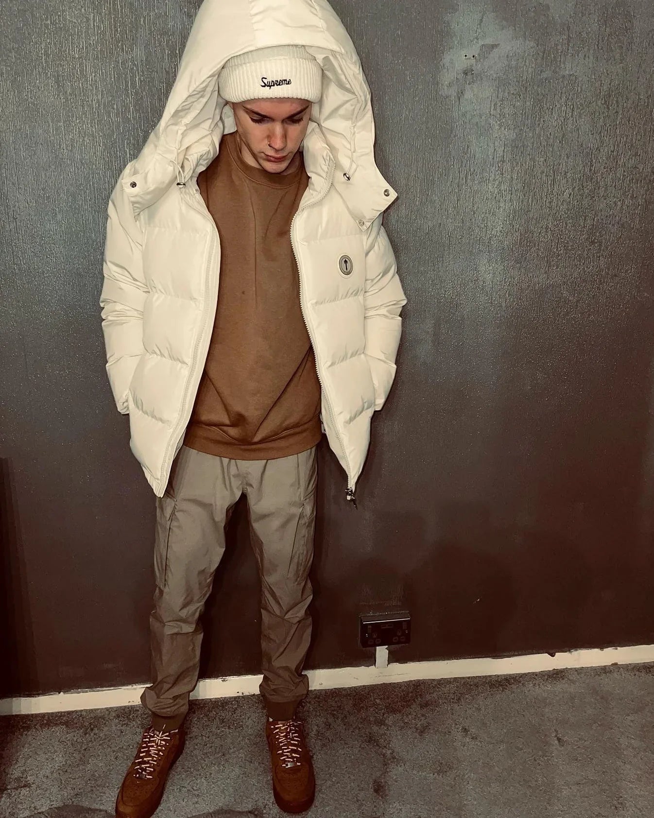 Trapstar Detachable Hooded Puffer Jacket - Cream Ironleague