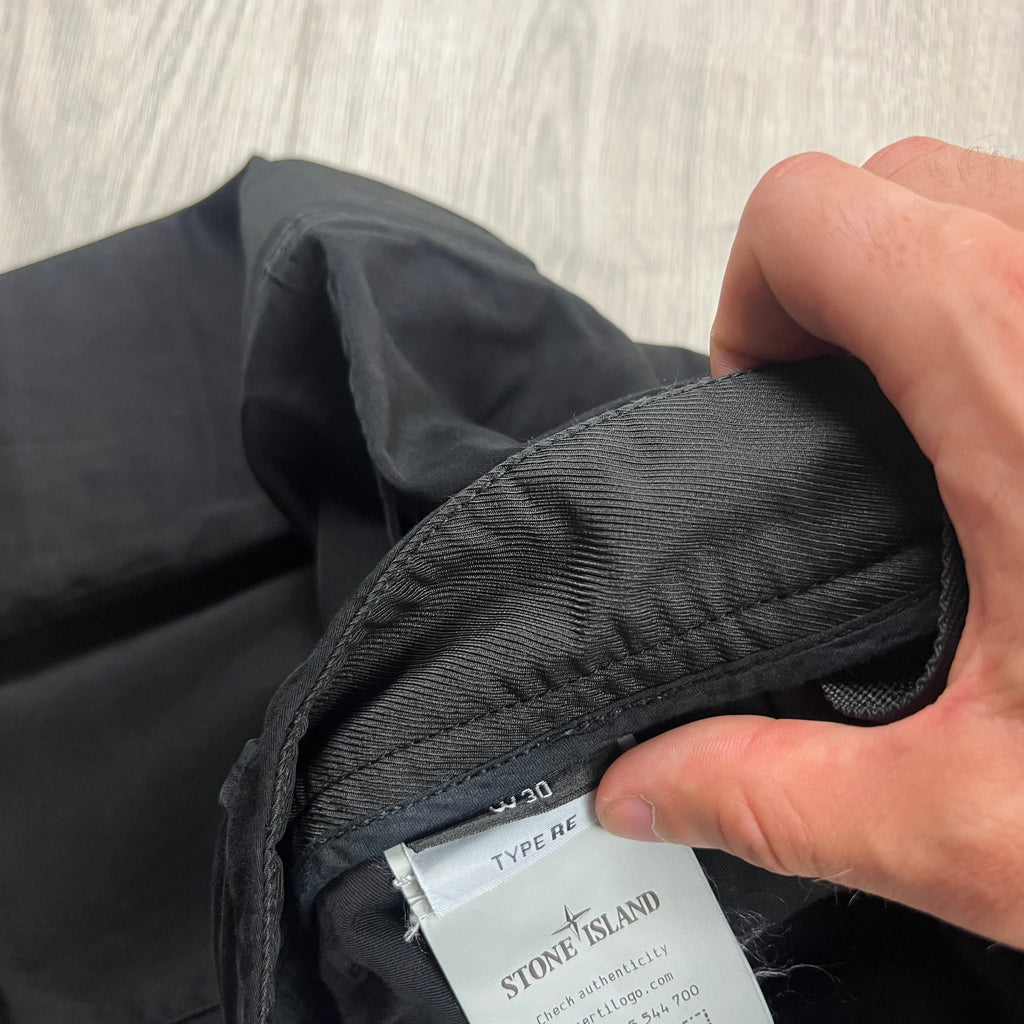 Stone Island Cargo Trousers - Black Ironleague
