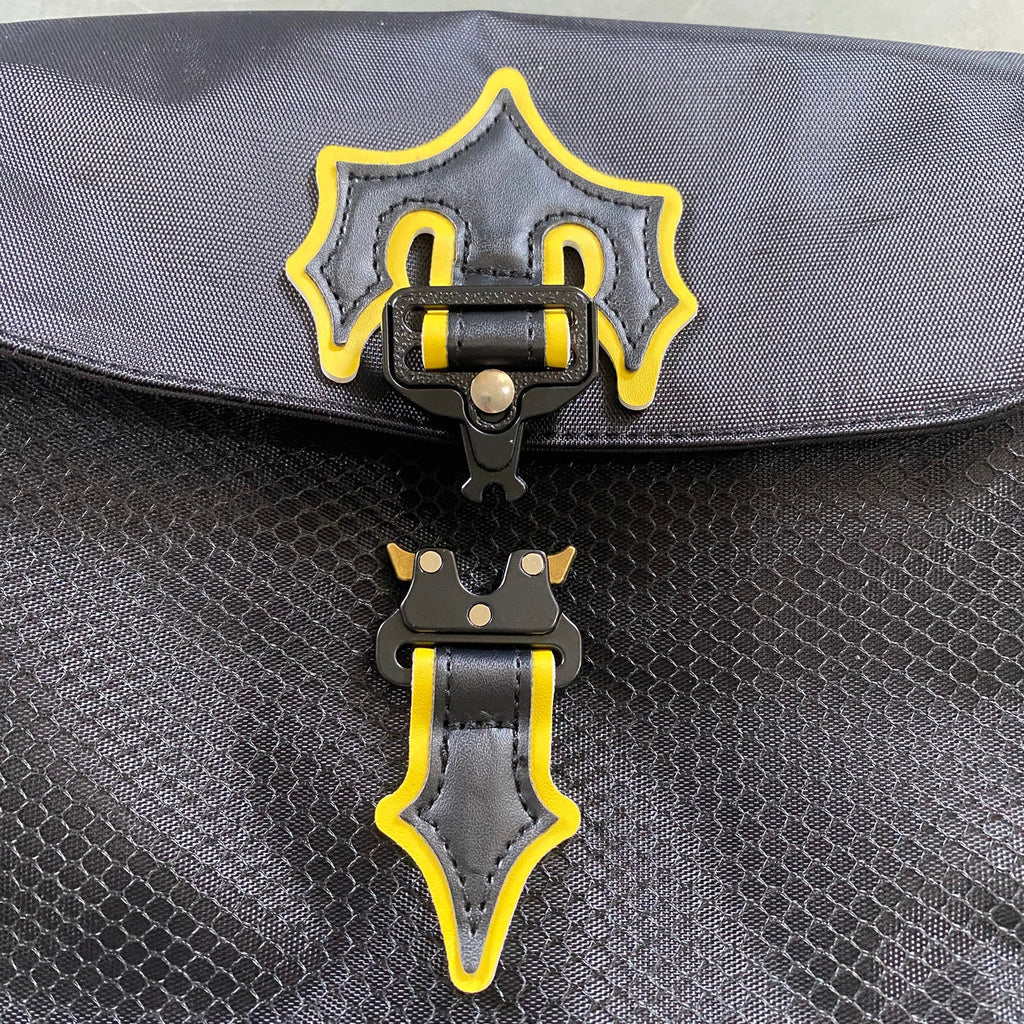 Trapstar Messenger Bag 1.0 - Black/Yellow Ironleague