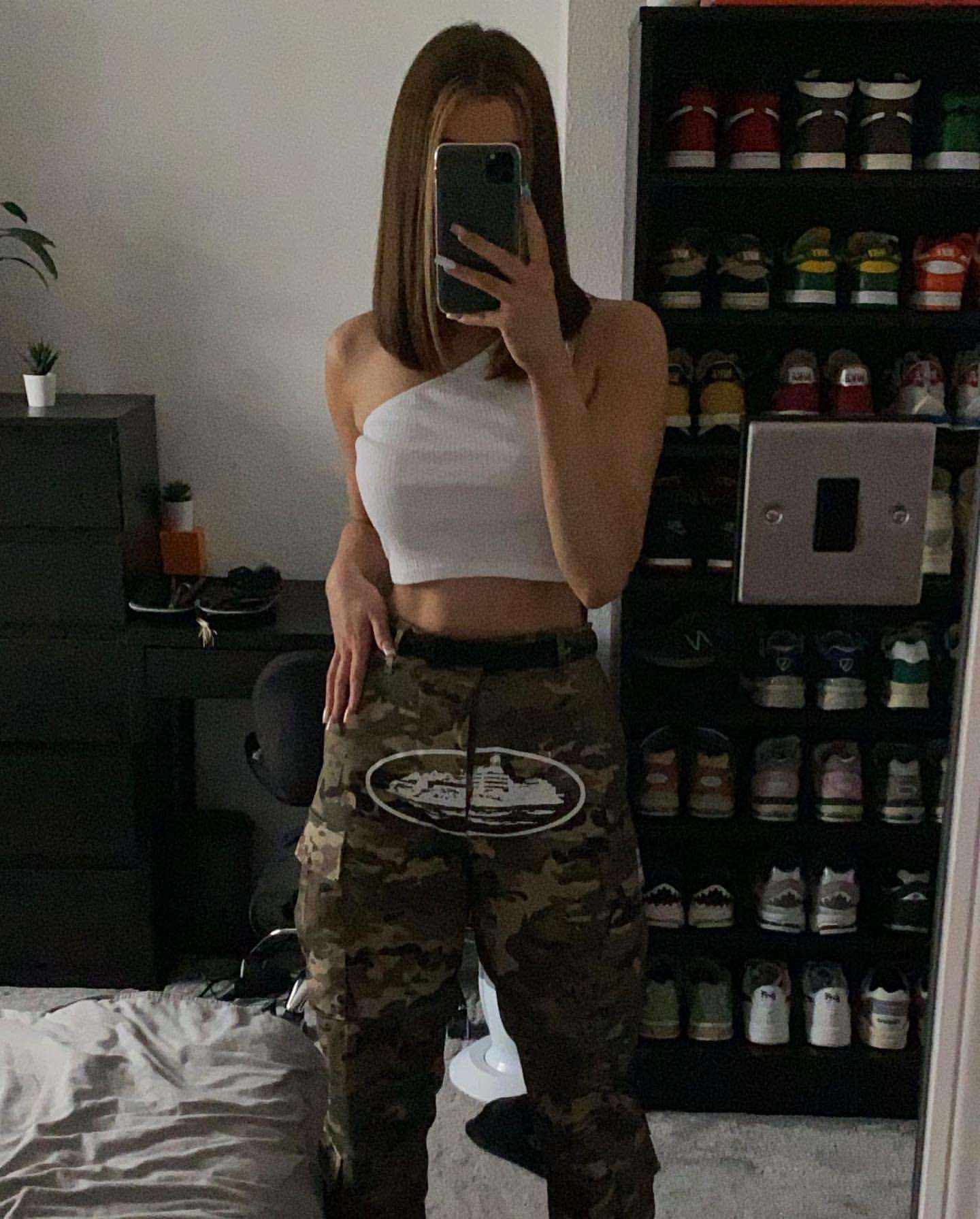 Corteiz Island Cargo Pants - Camo Ironleague