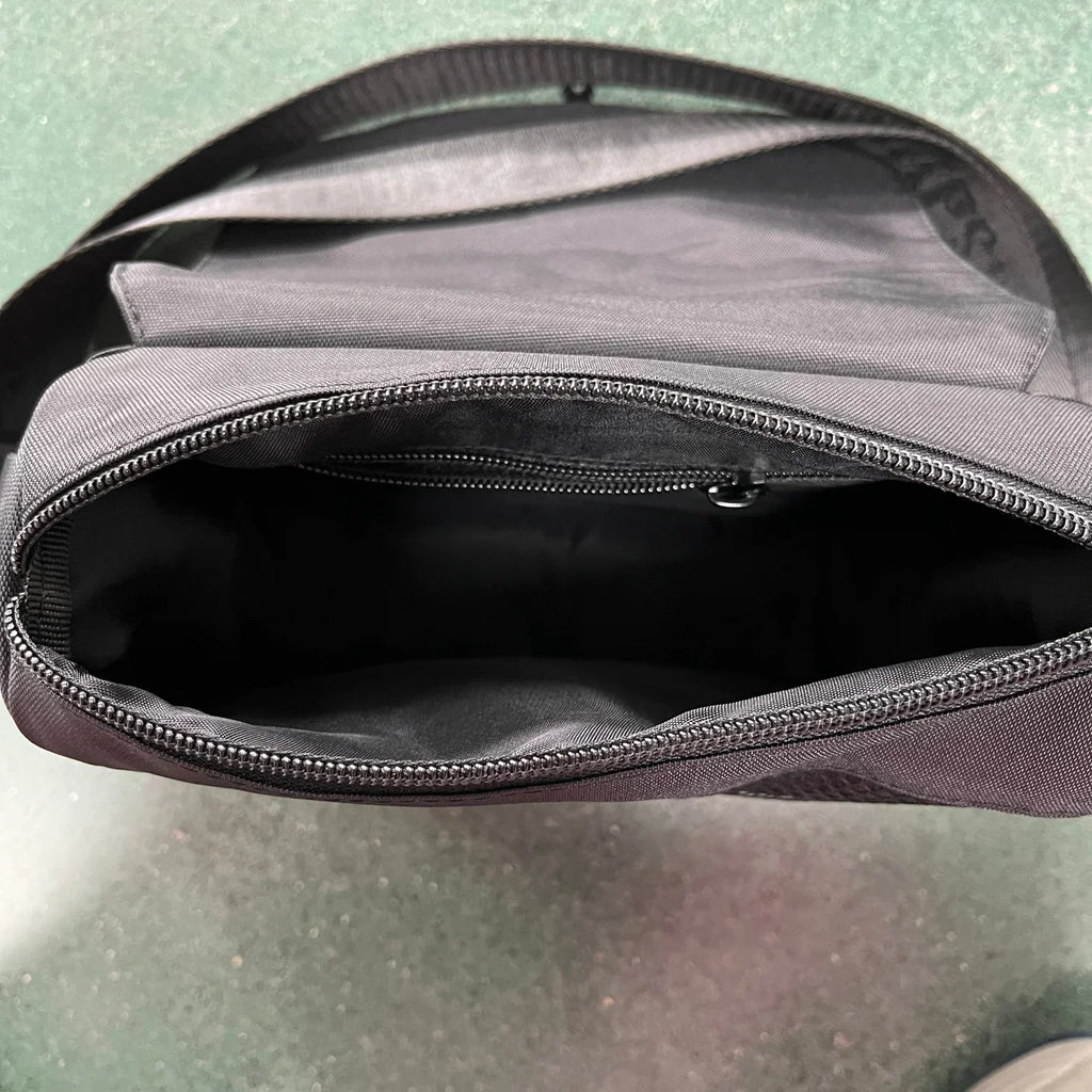 Trapstar Irongate T Crossbody Bag - Black/Light Blue Ironleague