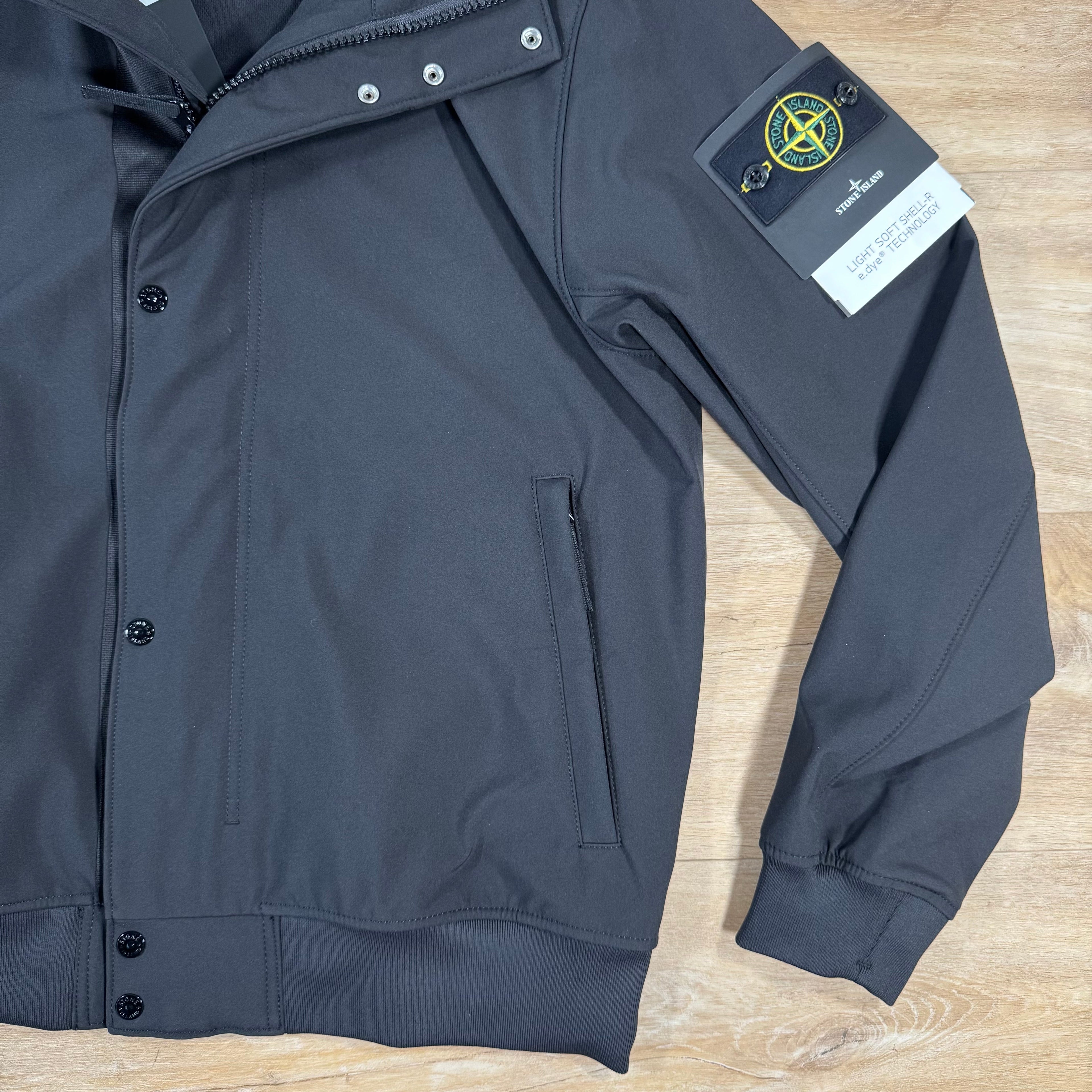 Stone Island Light Soft Shell-R Jacket in Black Ironleague