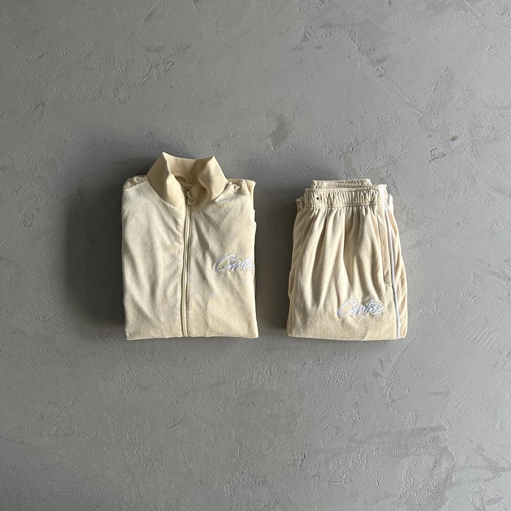 Corteiz Velour Set - Cream Ironleague