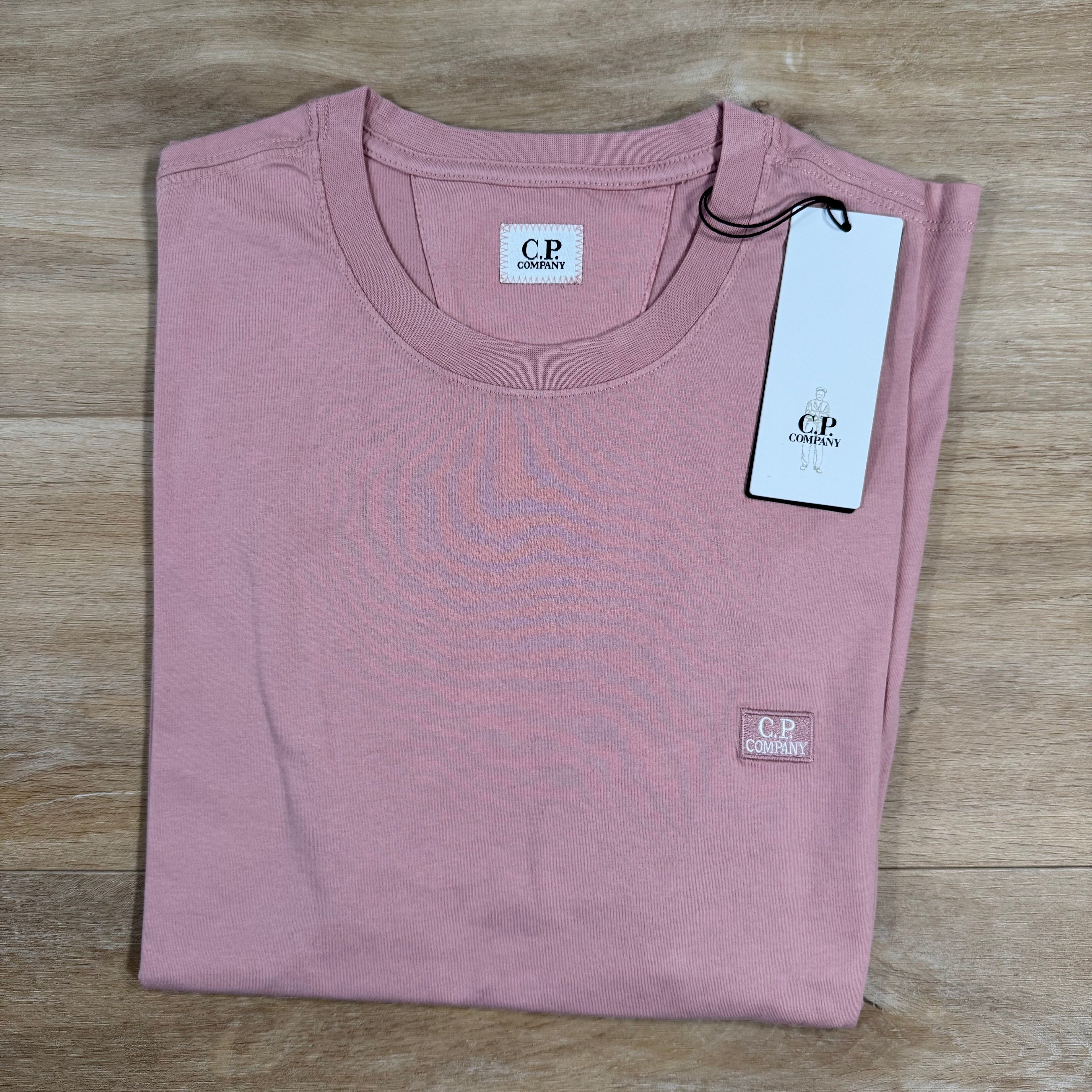 CP Company 30/1 Jersey Logo Patch T-Shirt in Misty Rose - Pink Ironleague