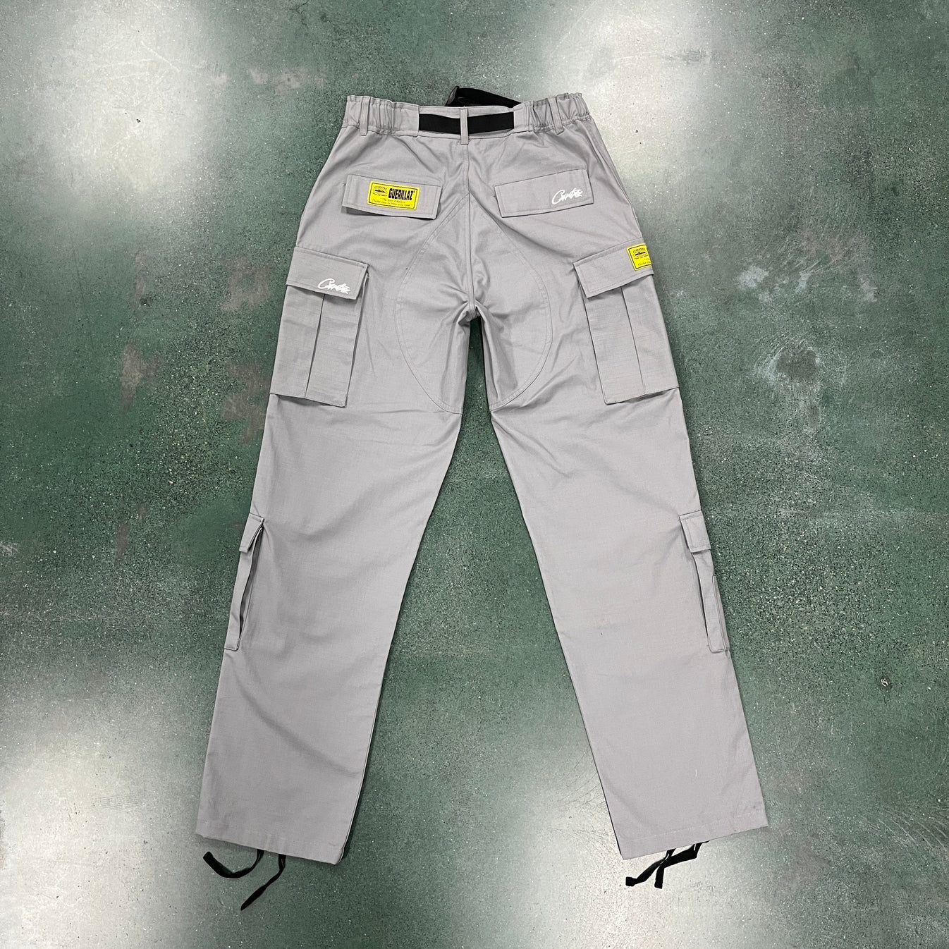 Corteiz Island Cargo Pants - Grey Ironleague