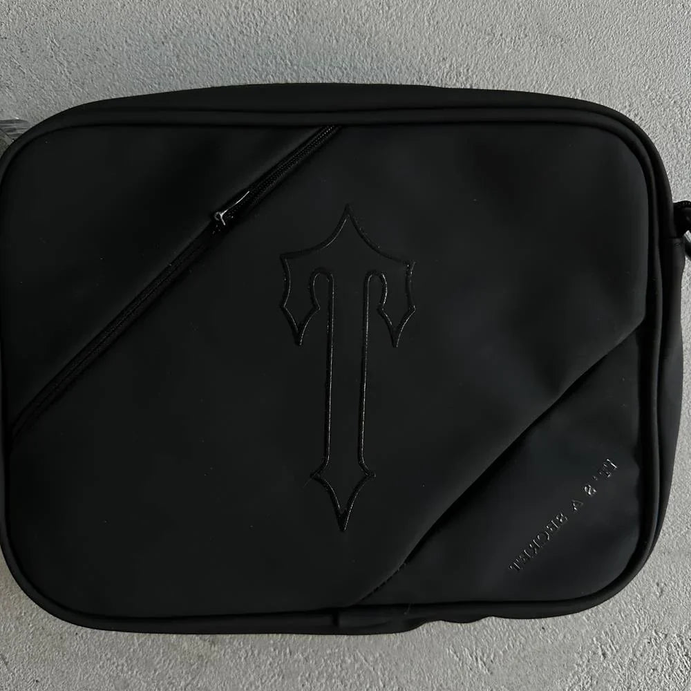 Trapstar Incline Bag - Black/Black Ironleague