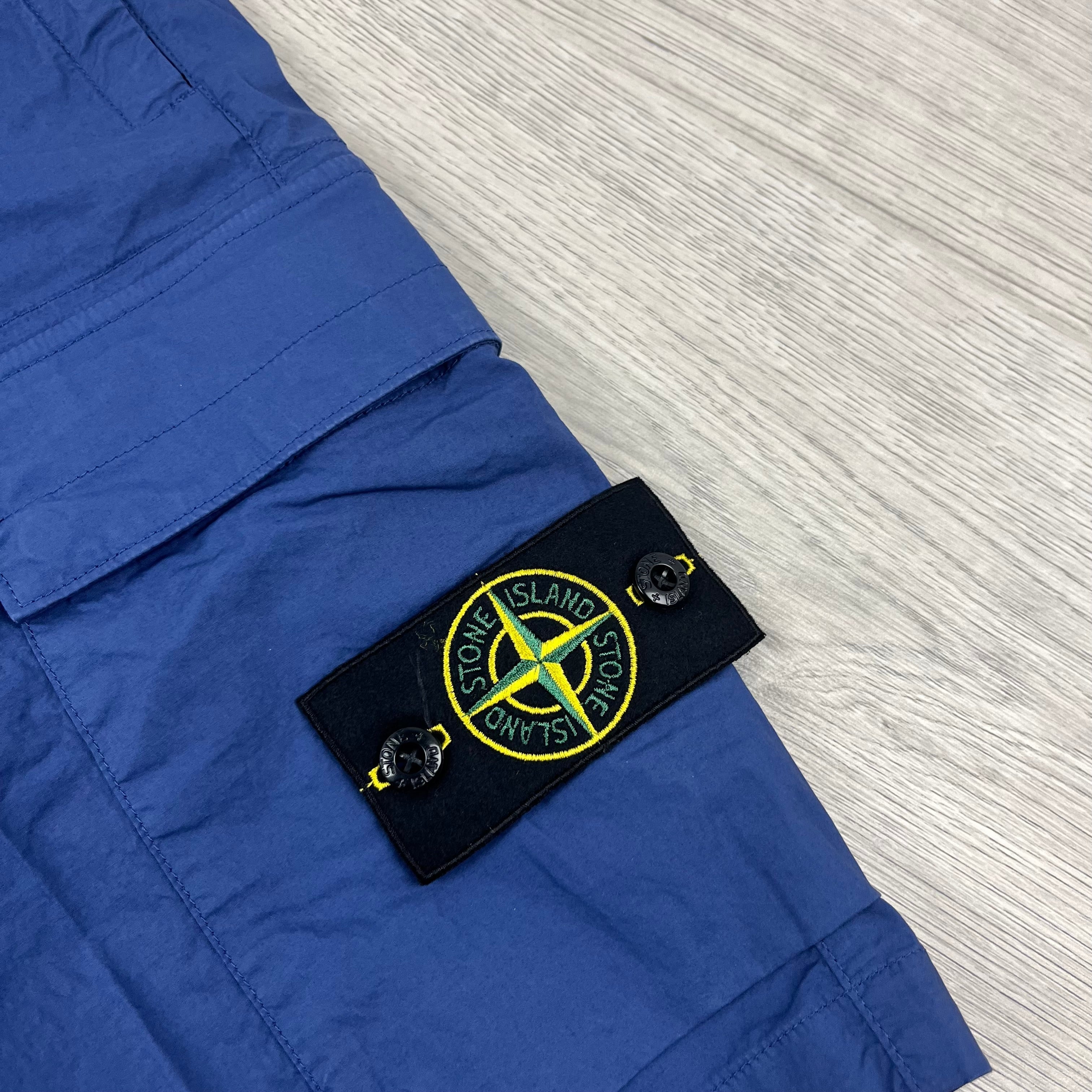 Stone Island Cargo Shorts - Blue Ironleague