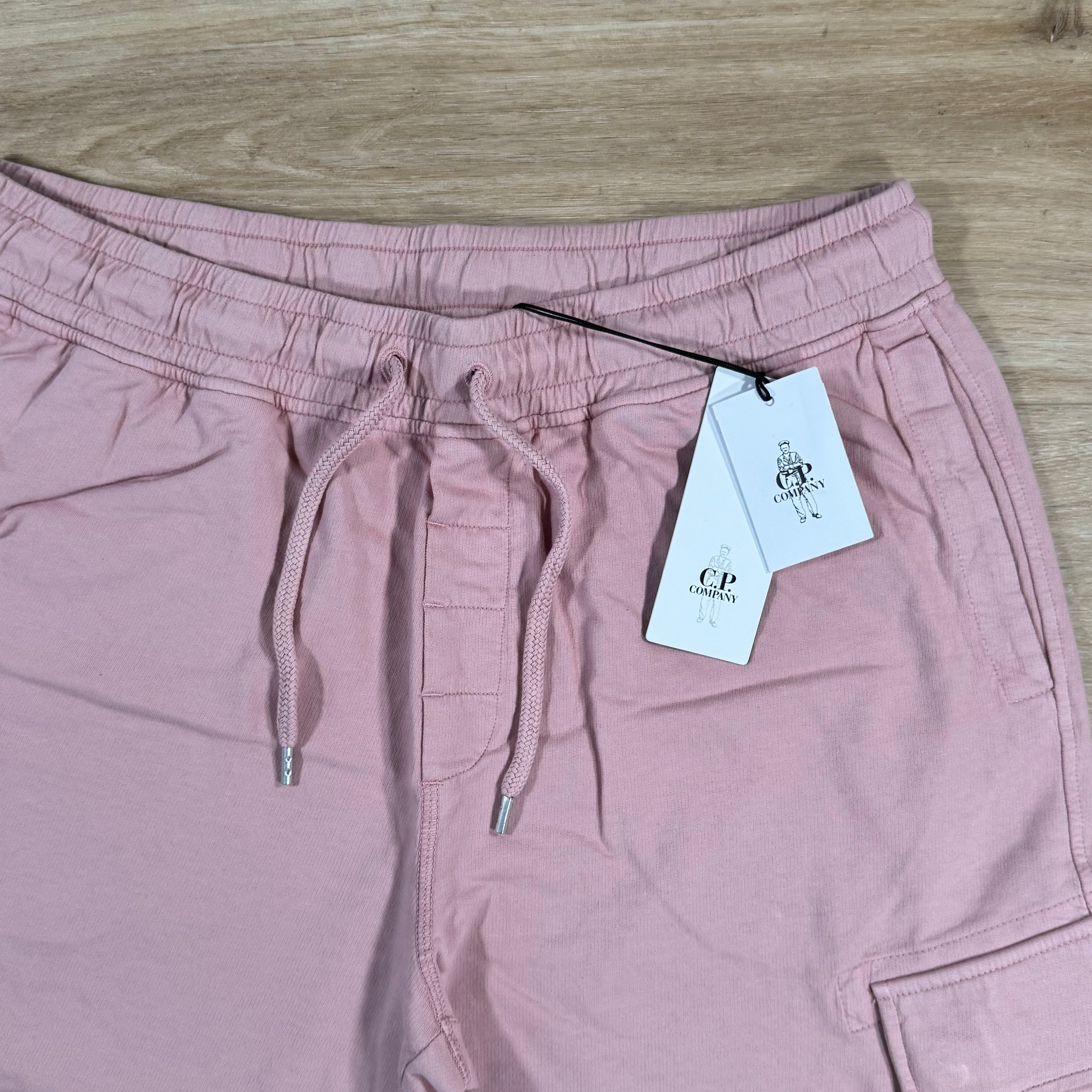 CP Company Light Fleece Cargo Lens Shorts in Misty Rose - Pink Ironleague