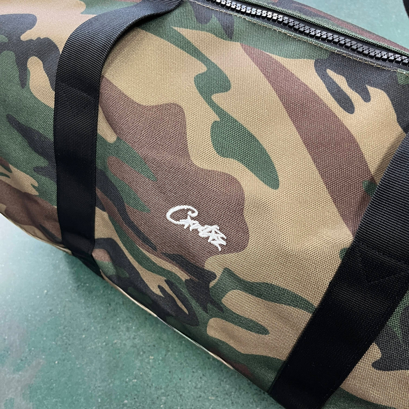 Corteiz Alcatraz Duffle Bag - Camouflage Ironleague