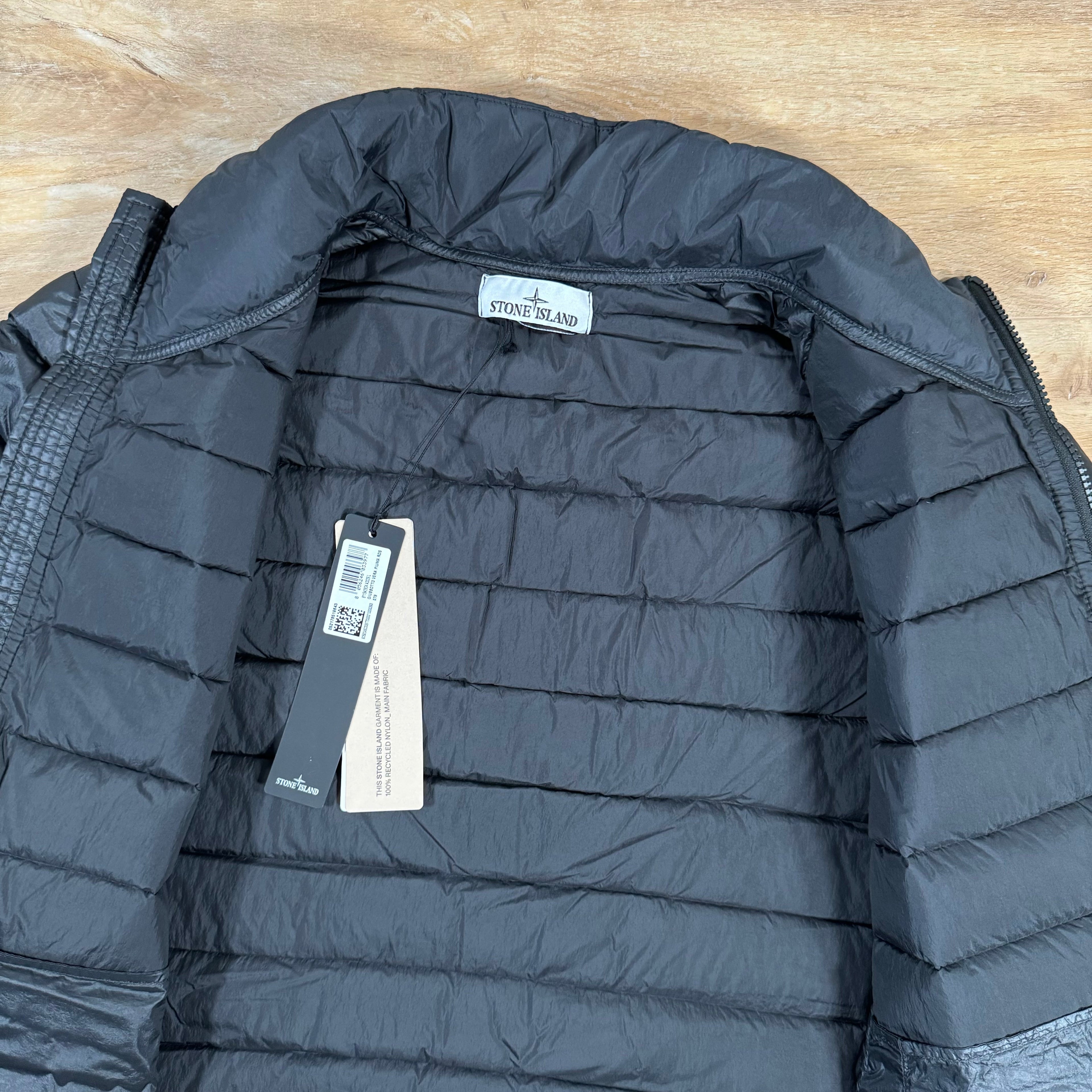 Stone Island Loom Woven Chambers Nylon Down-TC Jacket in Black Ironleague