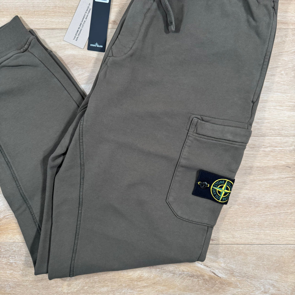 Stone Island Slim Fit Sweatpants in Military Green Ironleague