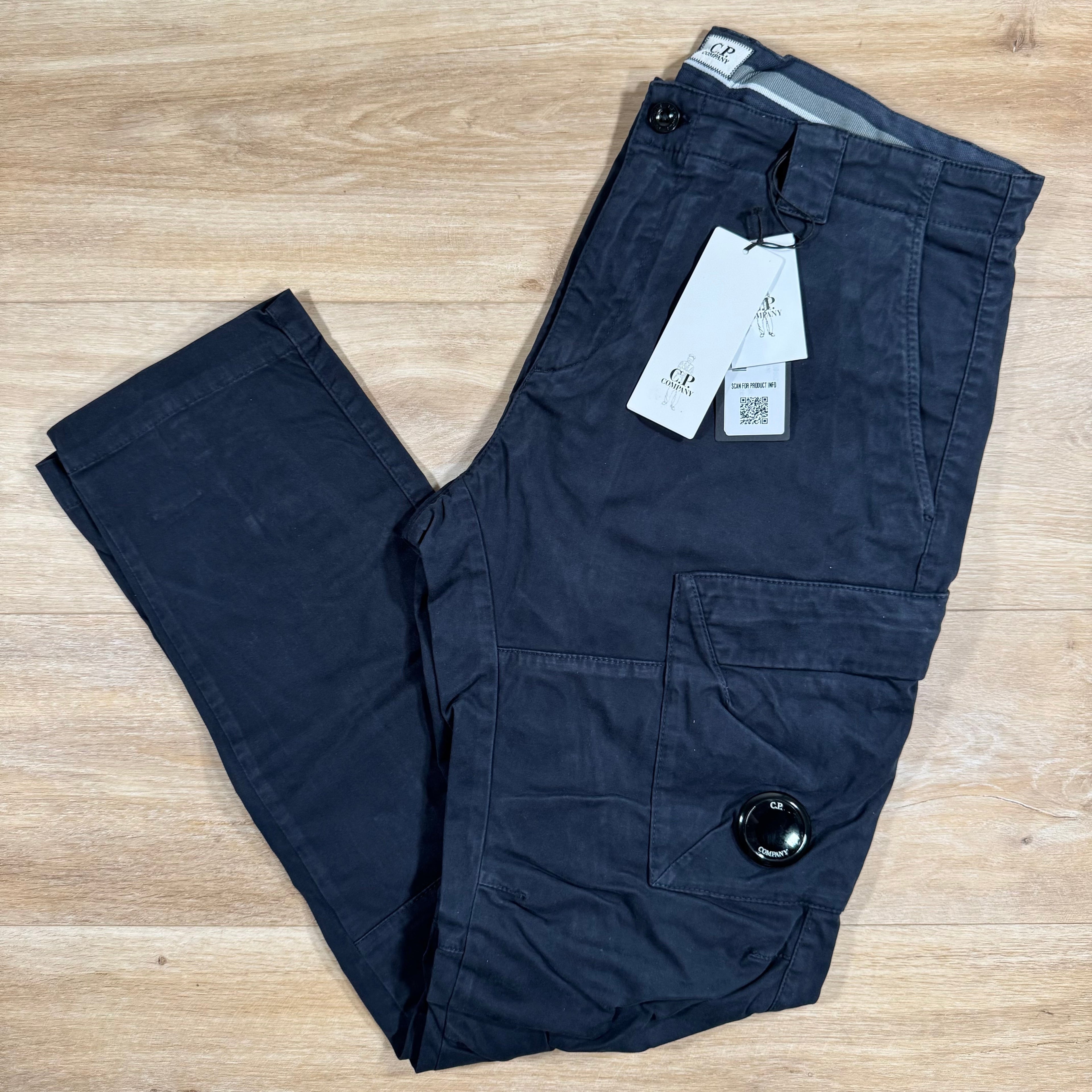 CP Company Ottoman Stretch Lens Cargo Pants in Navy Ironleague