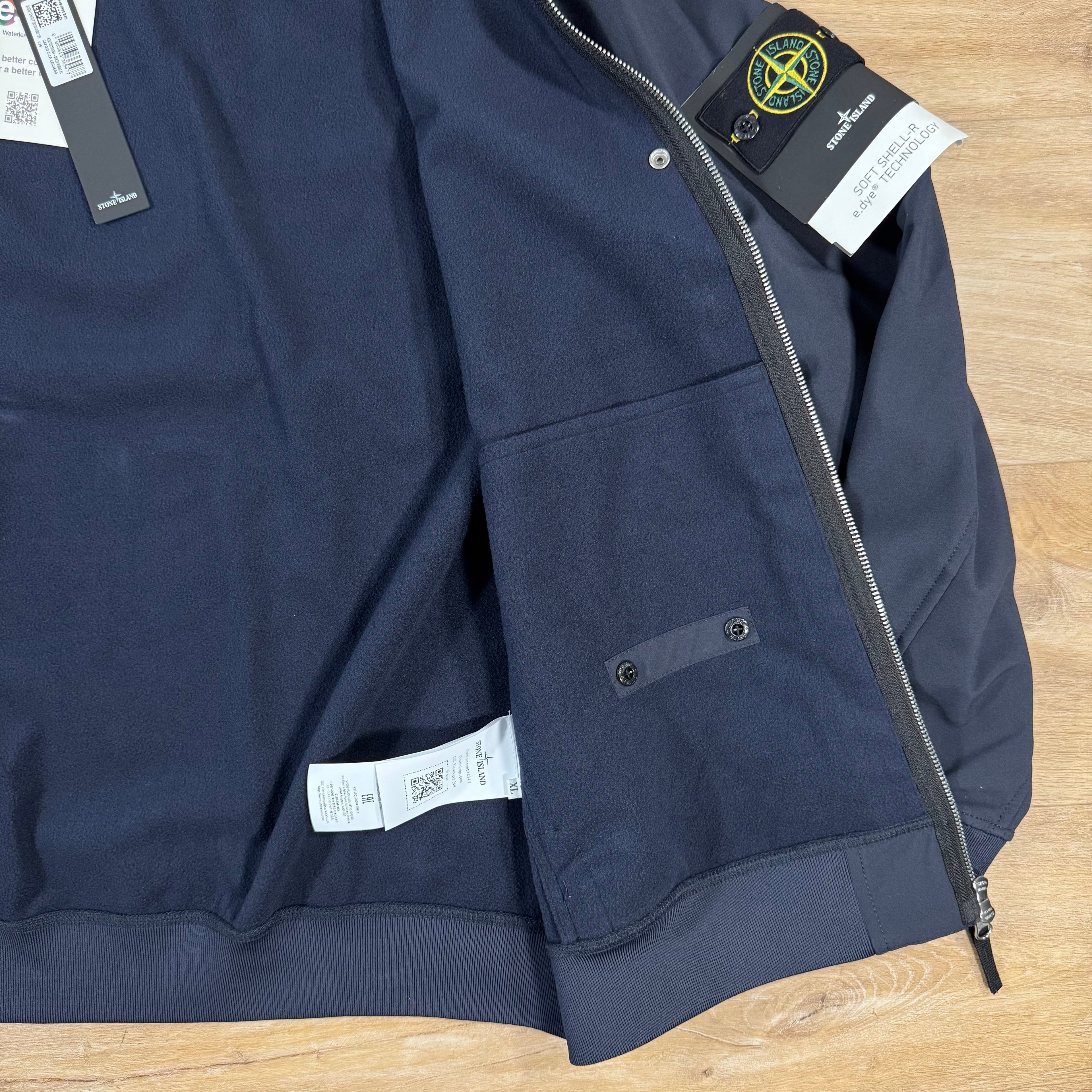 Stone Island Soft Shell-R Jacket in Navy Ironleague