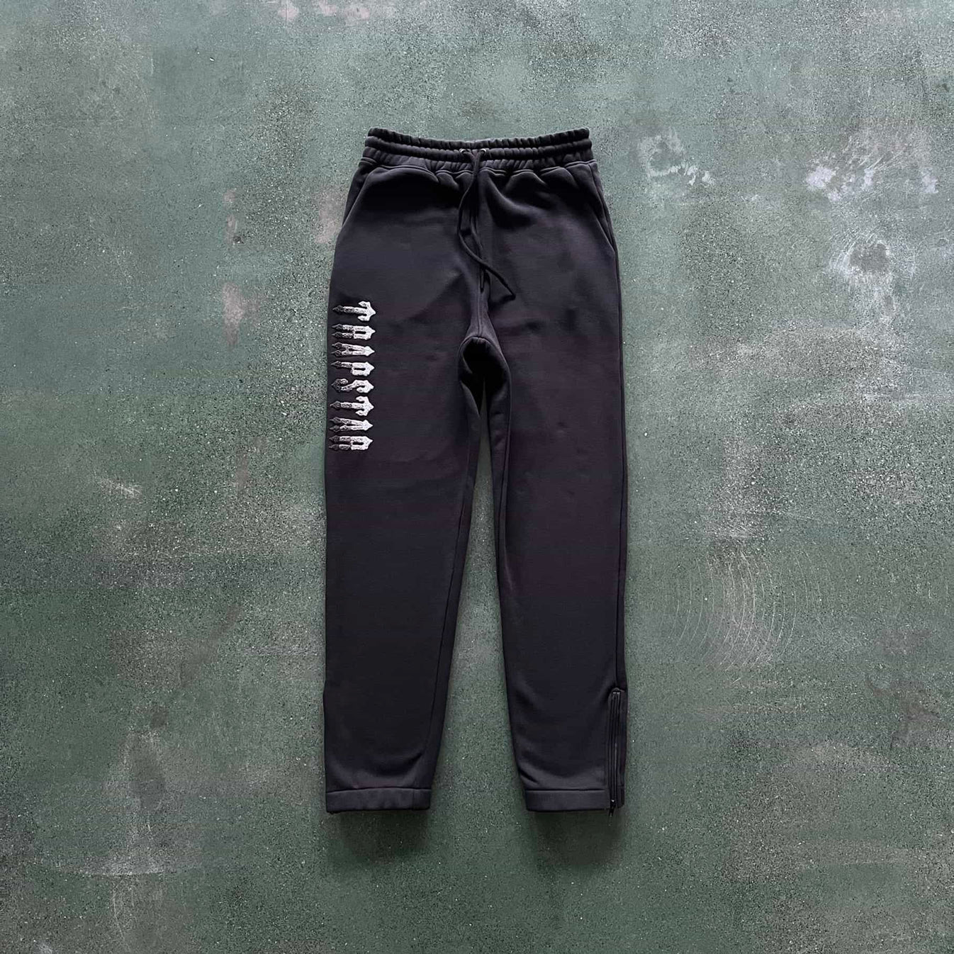 Trapstar Chenille Decoded 2.0 Tracksuit - Black/Grey Ironleague