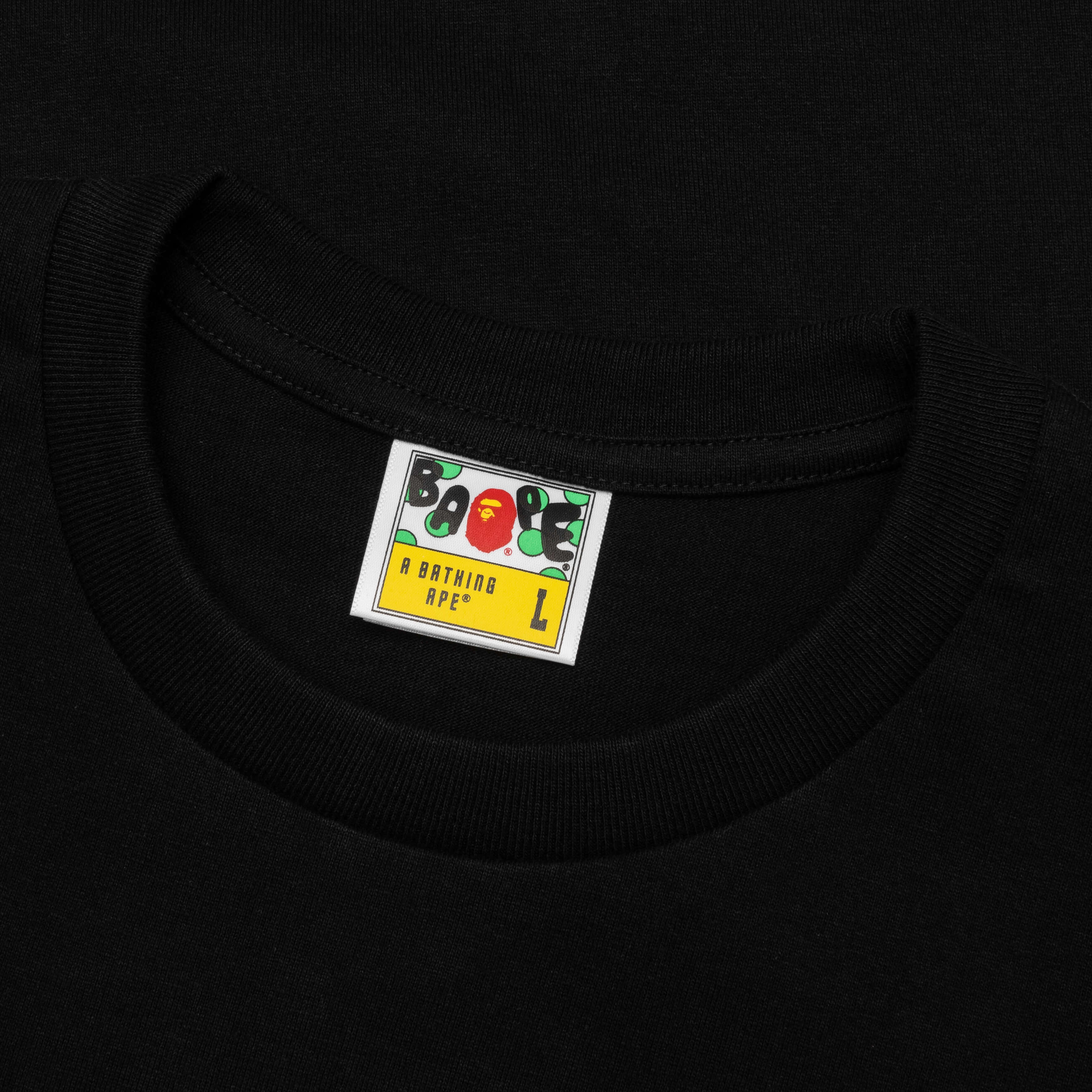 A BATHING APE Color Camo Milo on Big Ape Tee - Black/Red